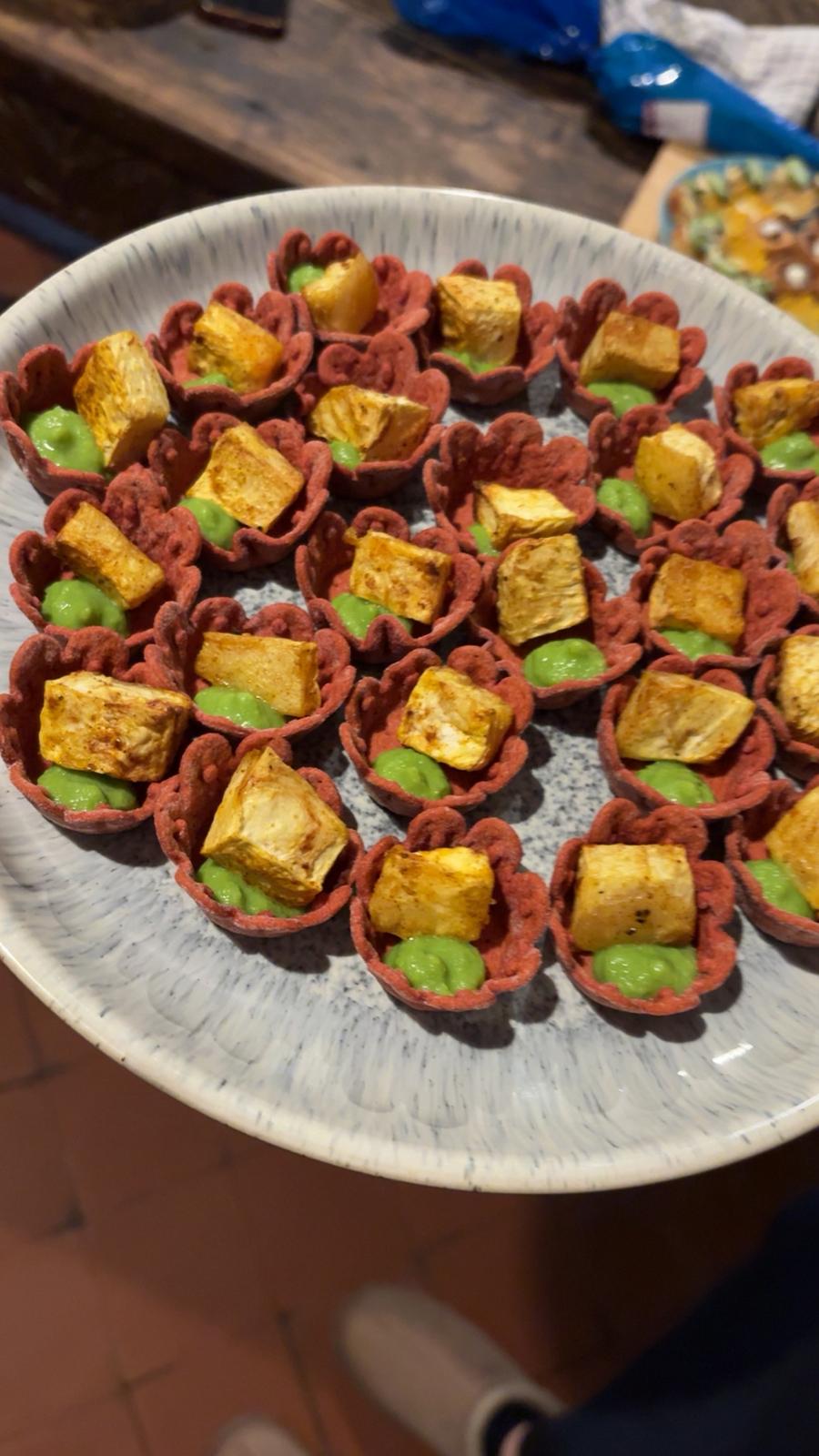 Business Class Canapés – Luxury Catering for Premium Events