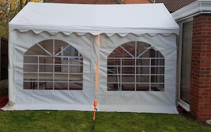 Your Events Complete Solution with 3m x 4m Party Tent