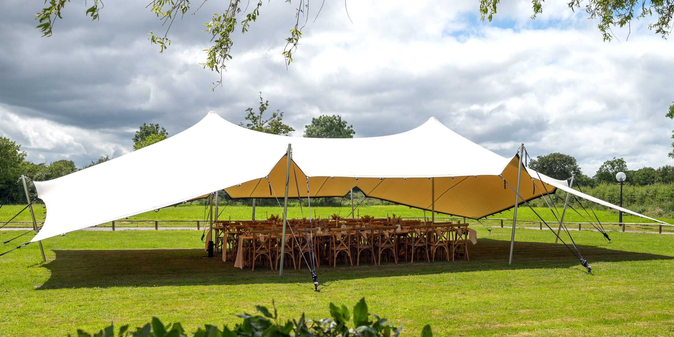 10m x 15m Stretch Marquee For Up To 150 Guests