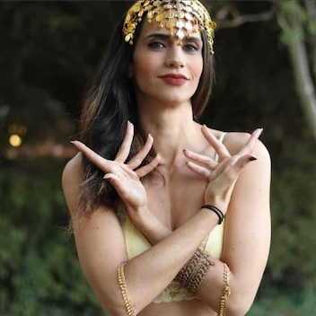Al-Andalus Belly Dancer