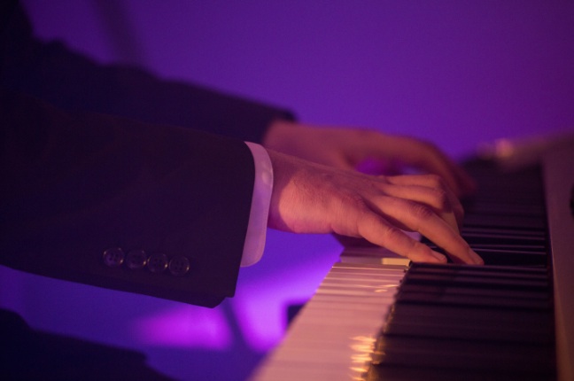 "The London Pianist" Timeless Elegance In Every Note