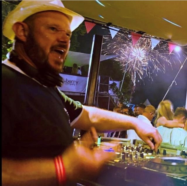 Superstar DJ Who'll Give Your Event That Festival Vibe