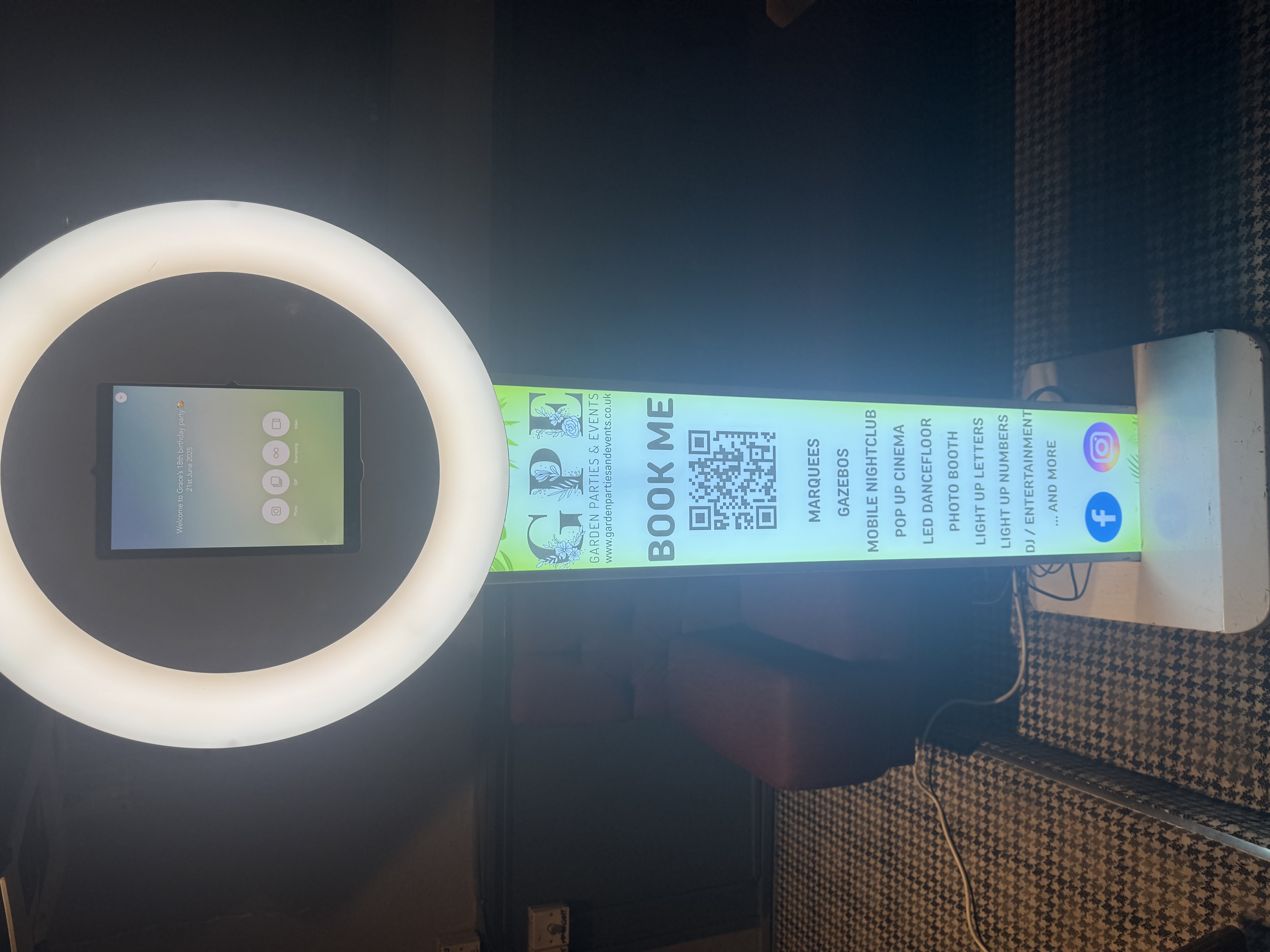 Digital Photo Booth with Props