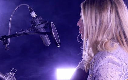 Maisie Berry Sings Hits From 80s Classic to Present Day Pop