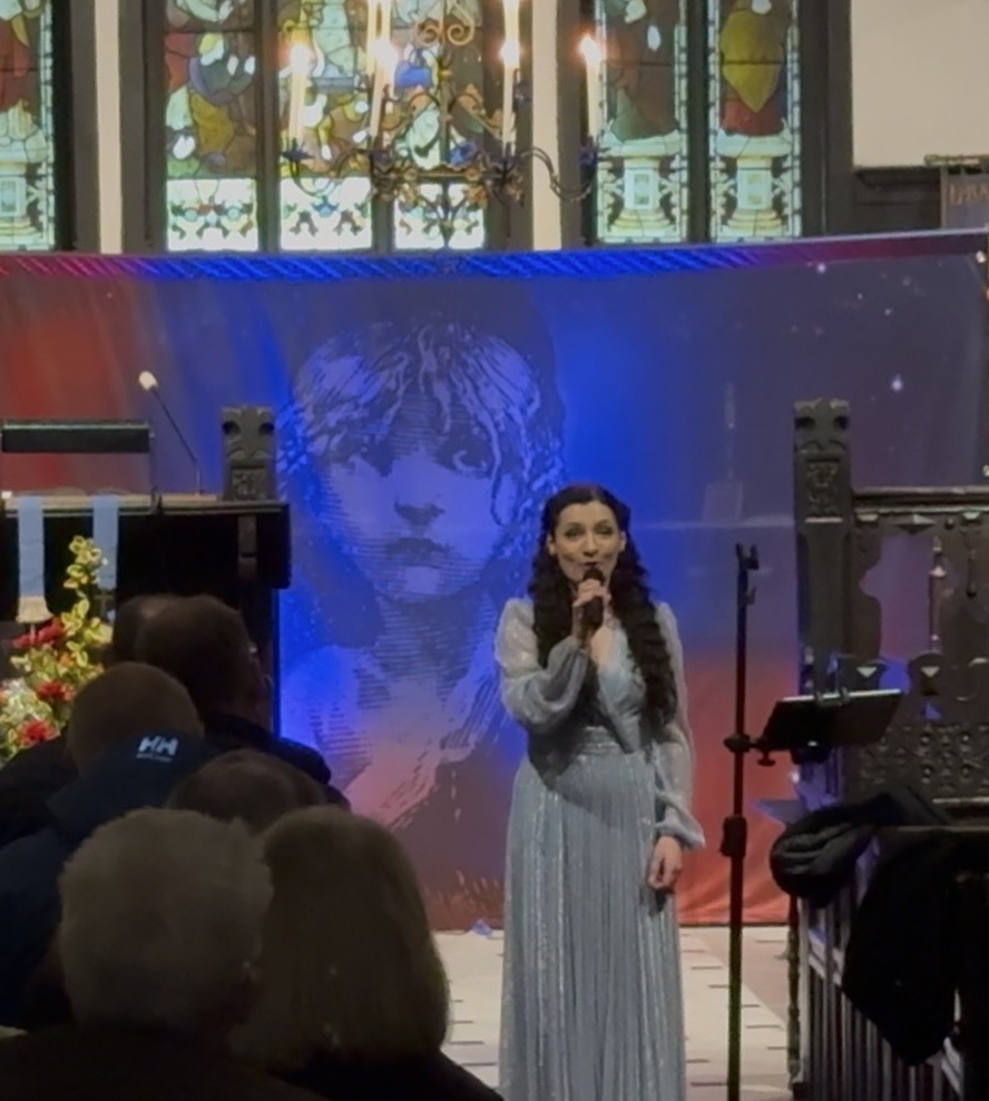 Elegant Musical Theatre & Classical Soprano for Weddings & Events