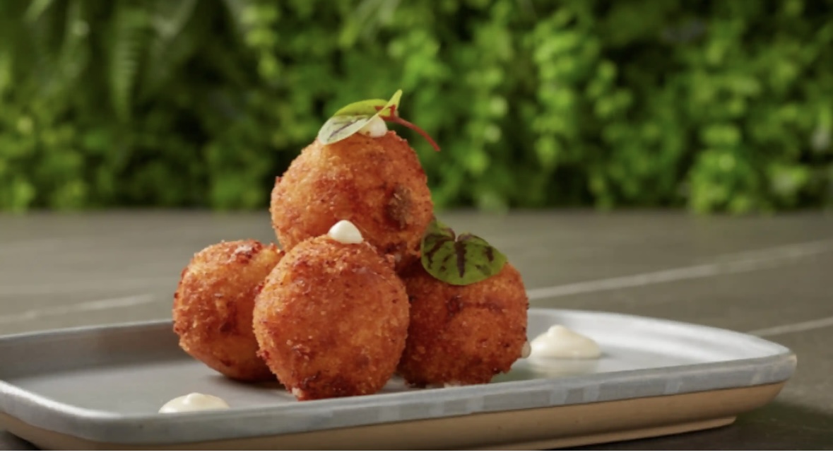 Creative & Delicious Canape & Bowl Food Combo Menu