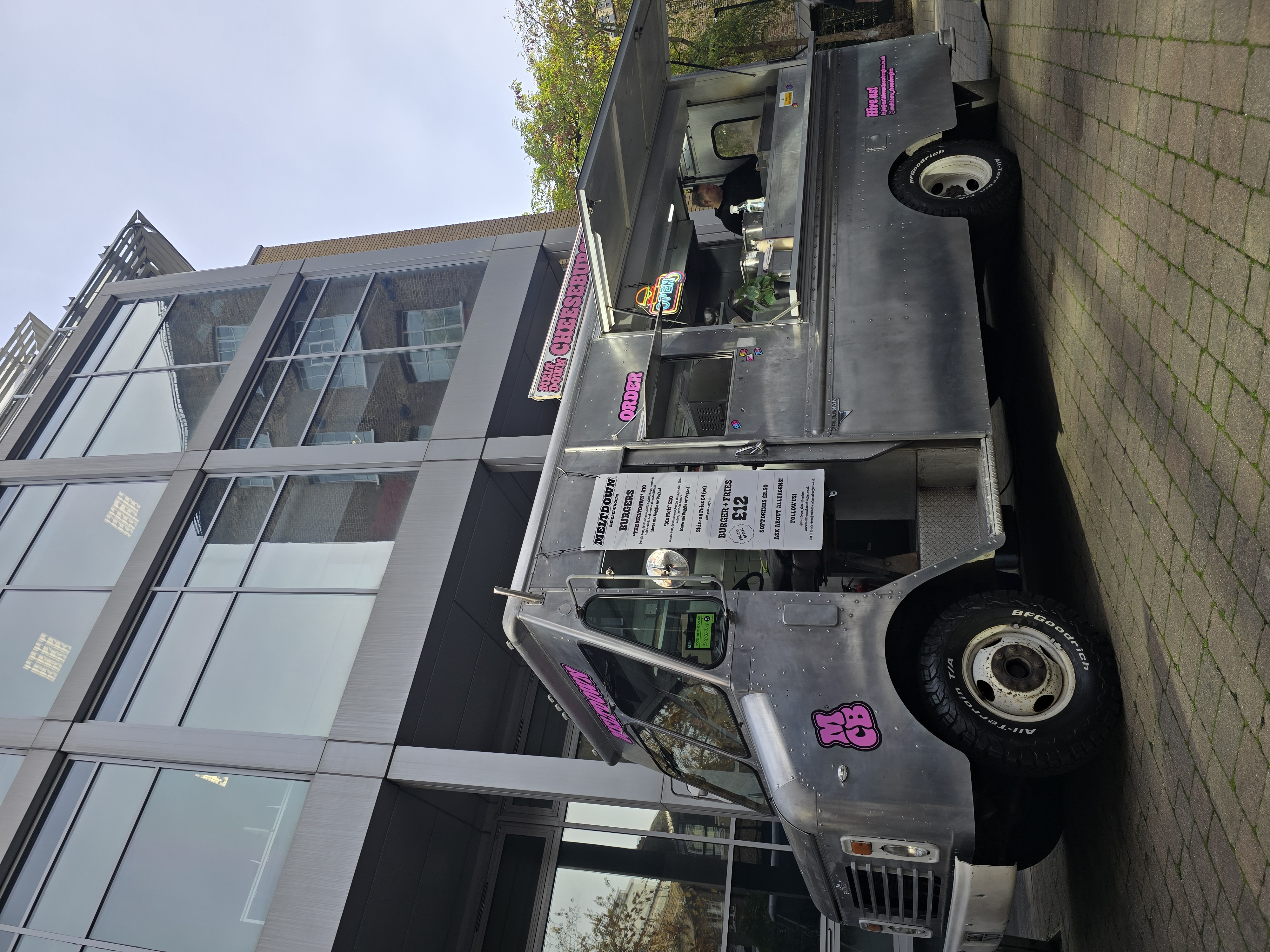 American Step Van Serving Delicious Burgers & Sides