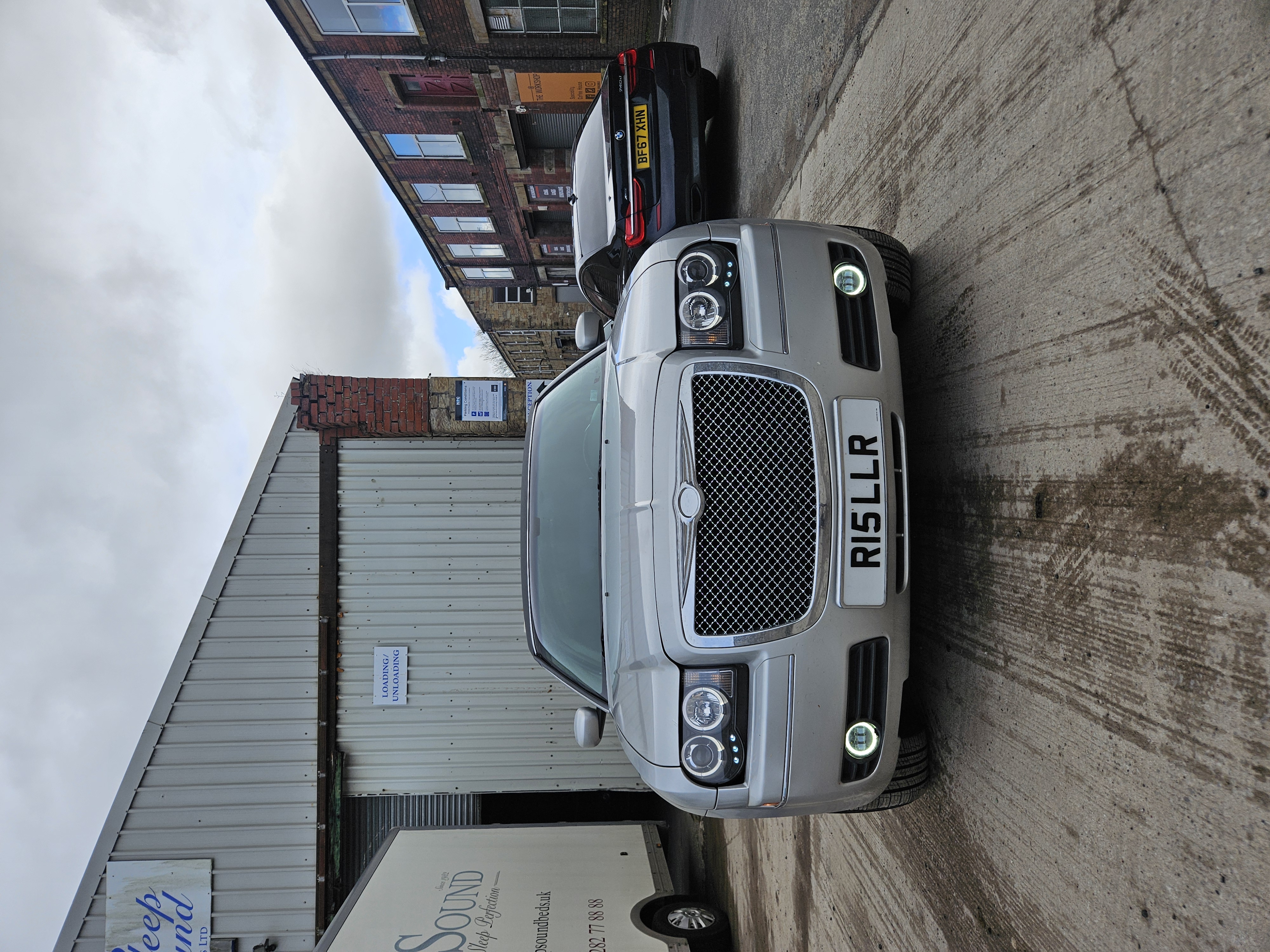 Baby Bentley Chrysler Limousine