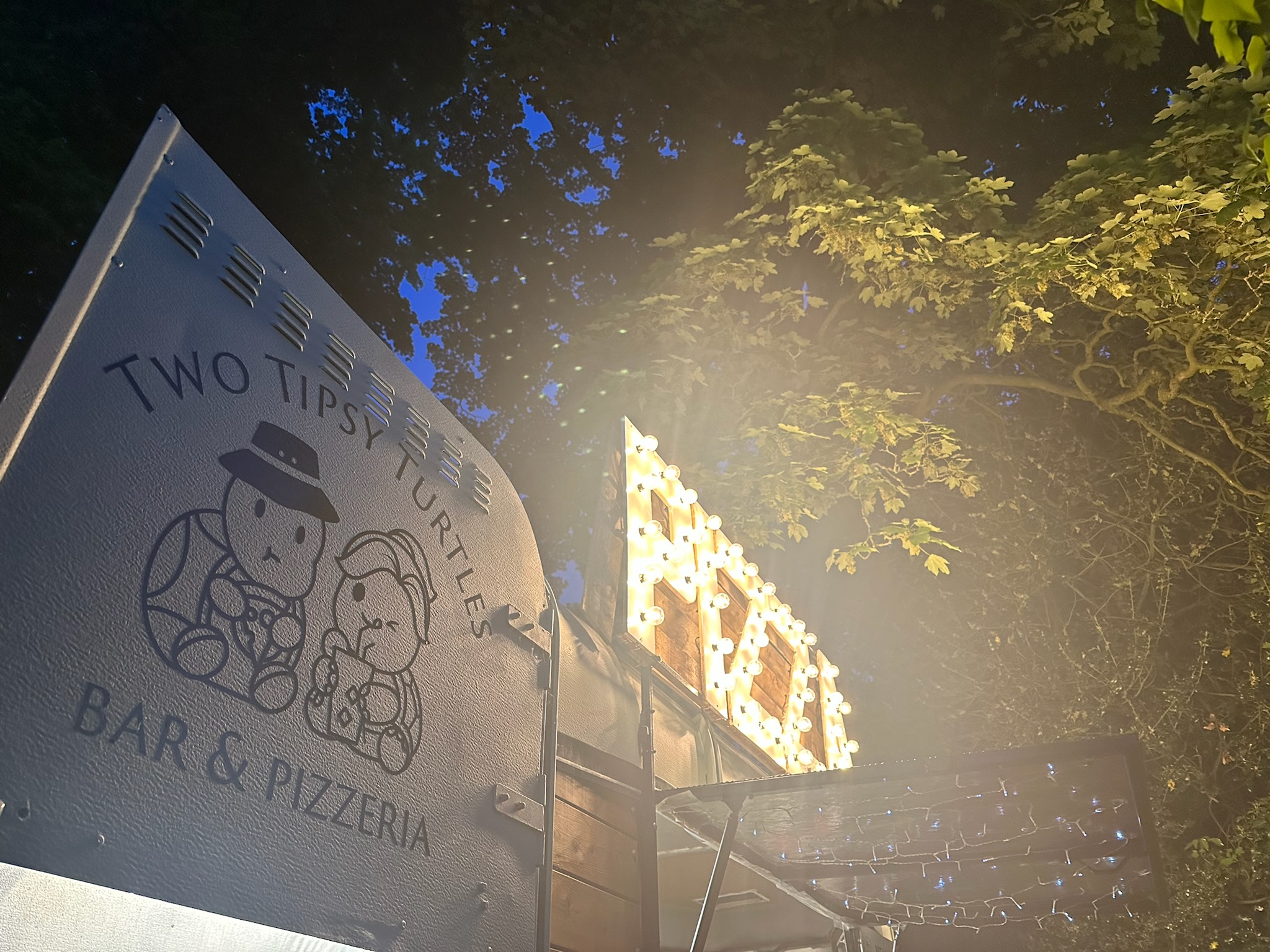 Fresh Handcrafted Pizza & Sides Buffet