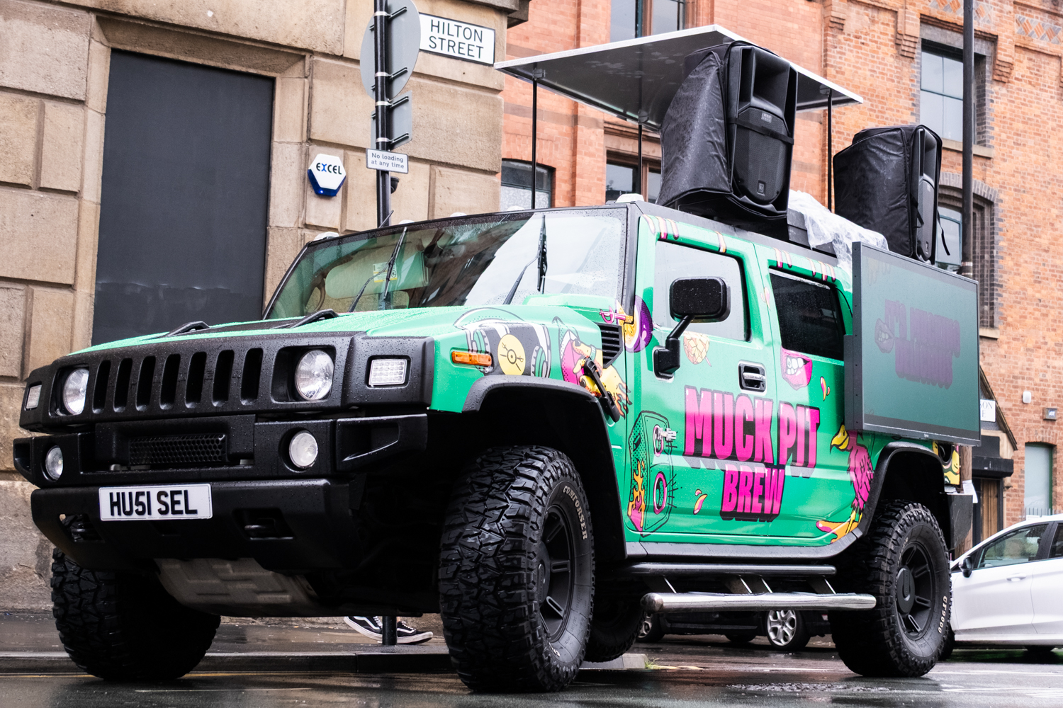 Fast, Loud & Bookable: Self‑Powered Hummer DJ Unit for Bold Events