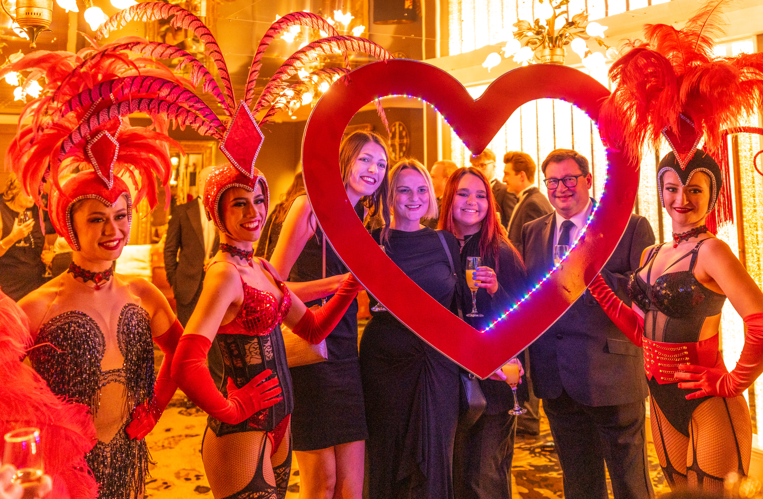 Stunning, Lively & Captivating Rouge La La Show