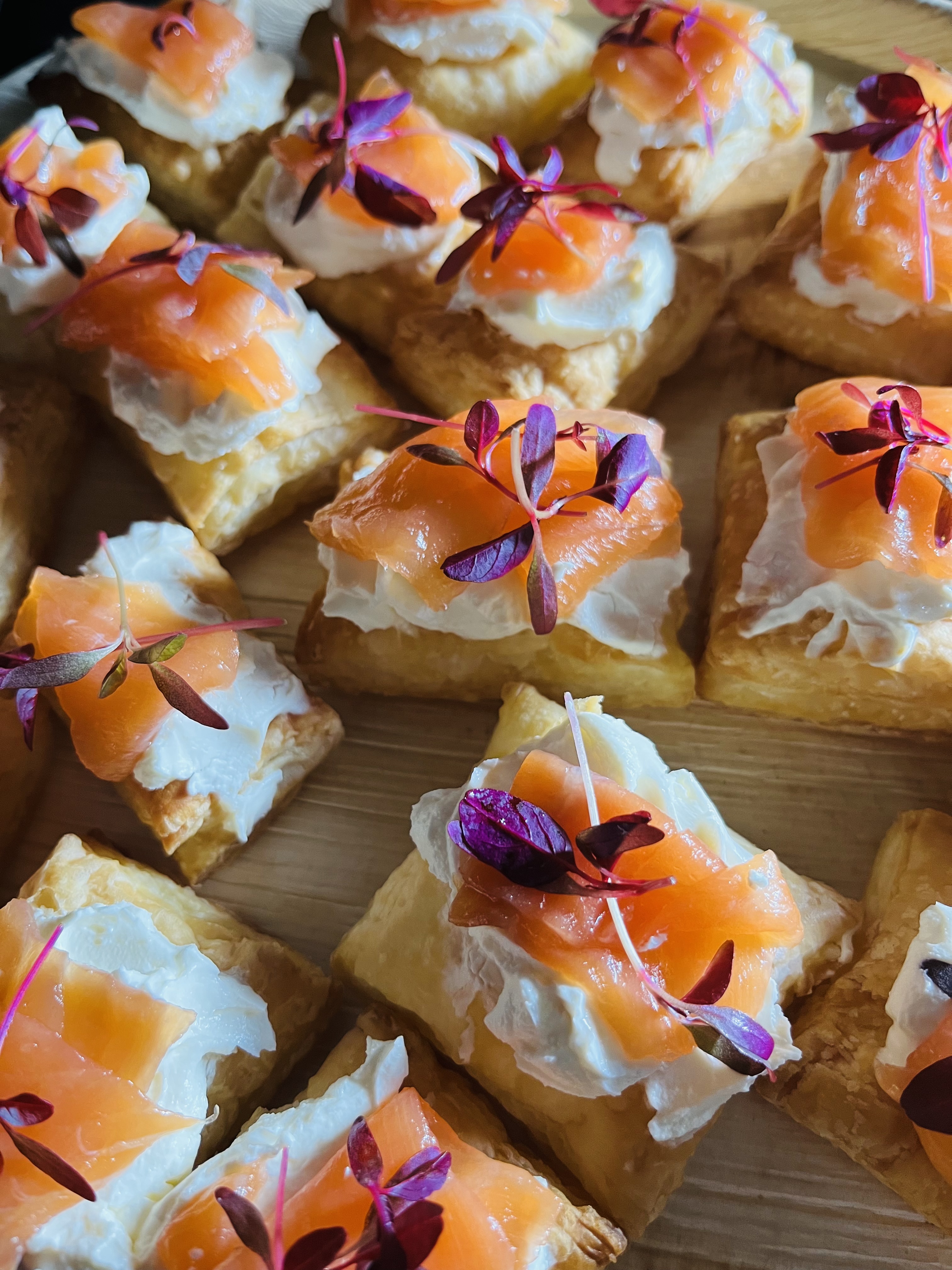 Stunning Canapés with Fresh & Seasonal Ingredients