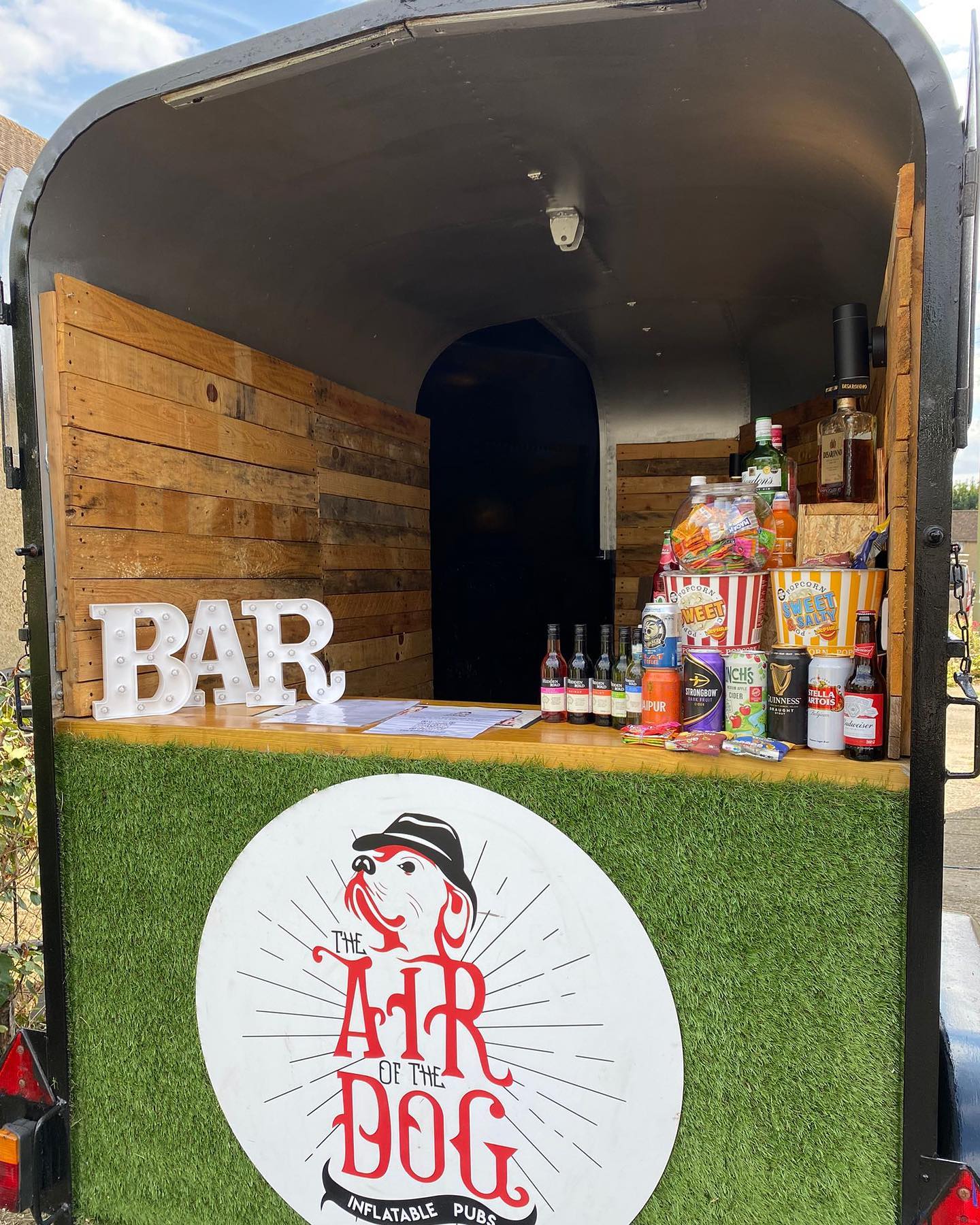 Fully Functional Horsebox Mobile Bar
