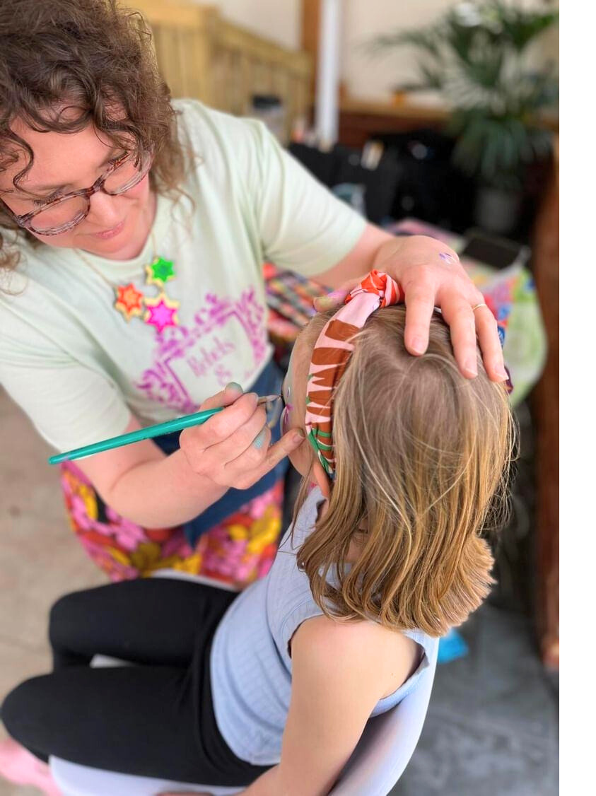 Wow your guests with our stunning face painting and glitter service