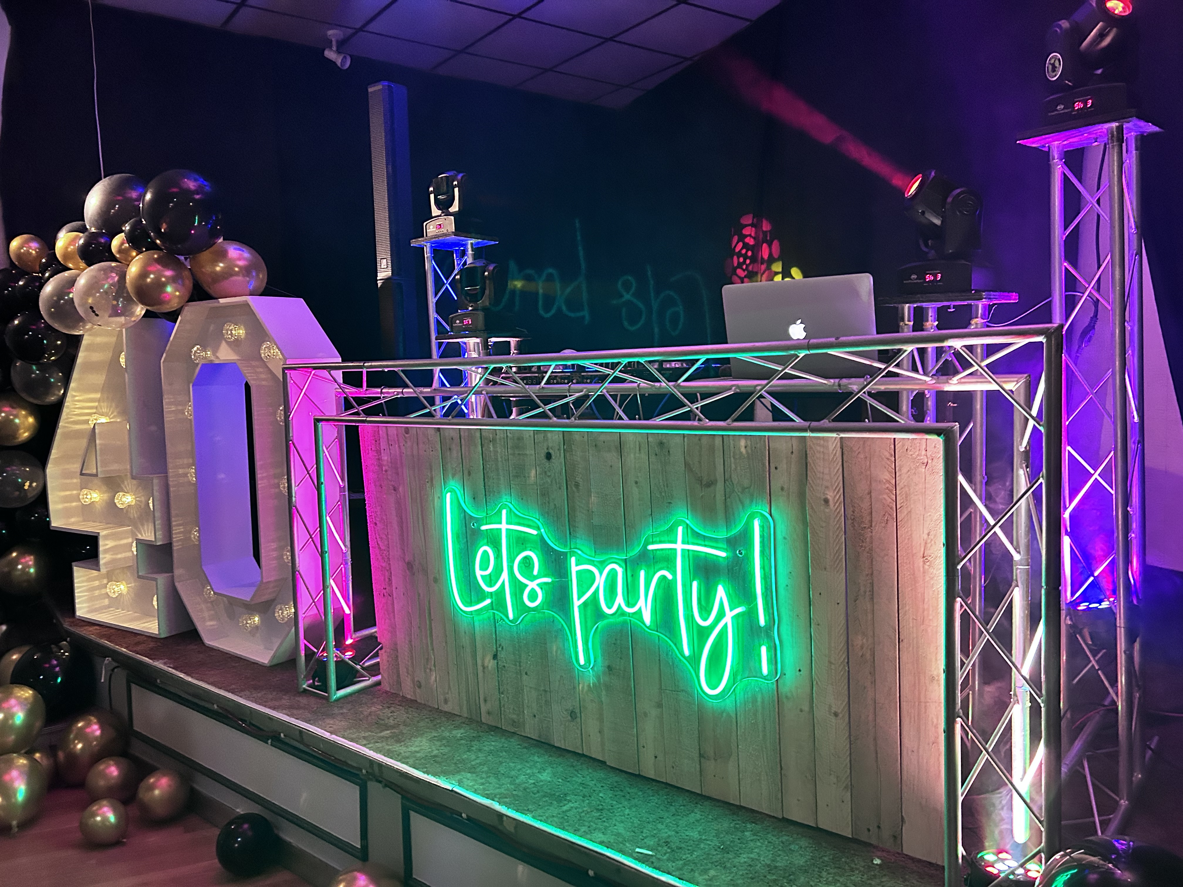 Versatile Party DJ for Weddings, Events & Celebrations
