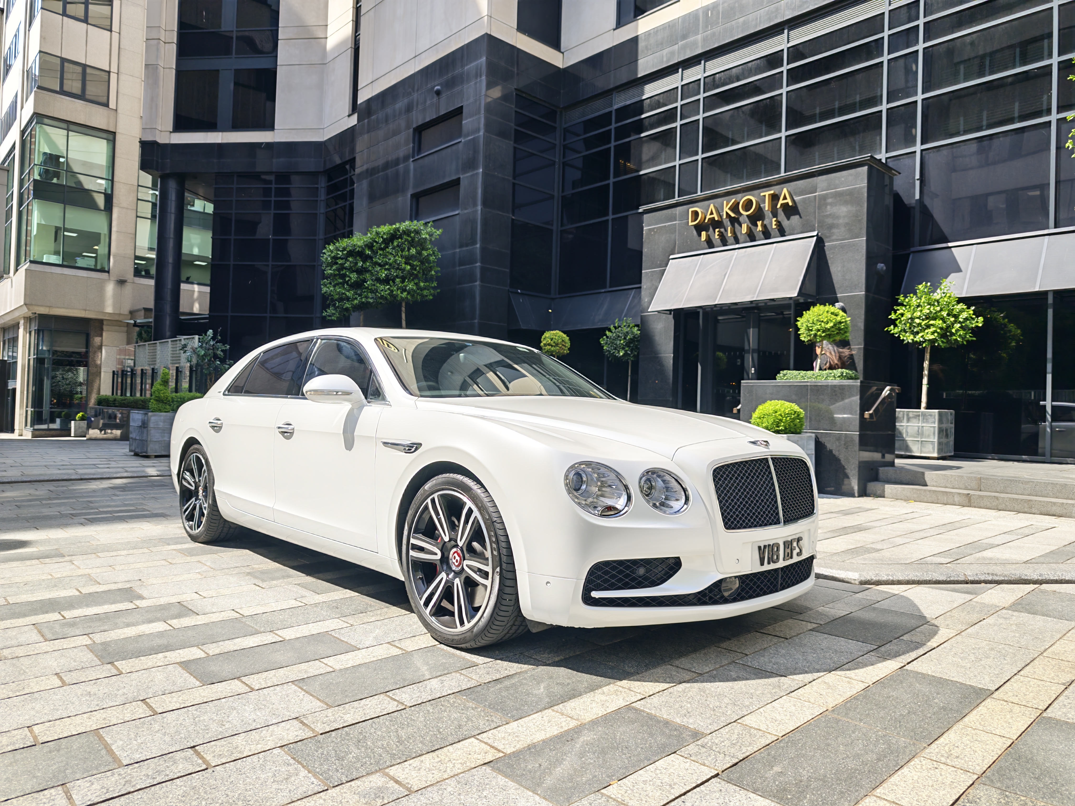 Bentley Flying Spur V8S RARE Model