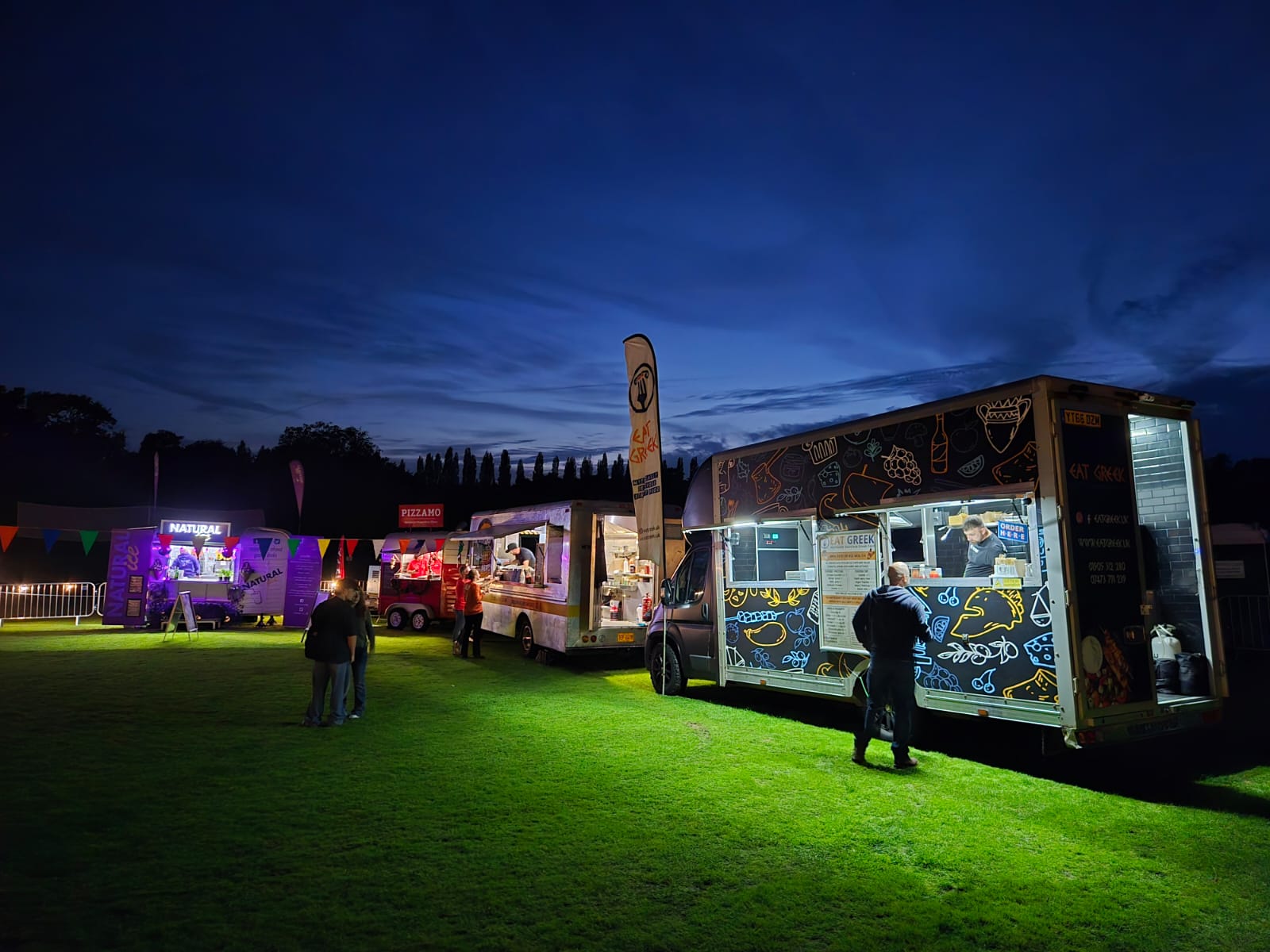 The Ultimate Loaded Mac & Cheese Experience