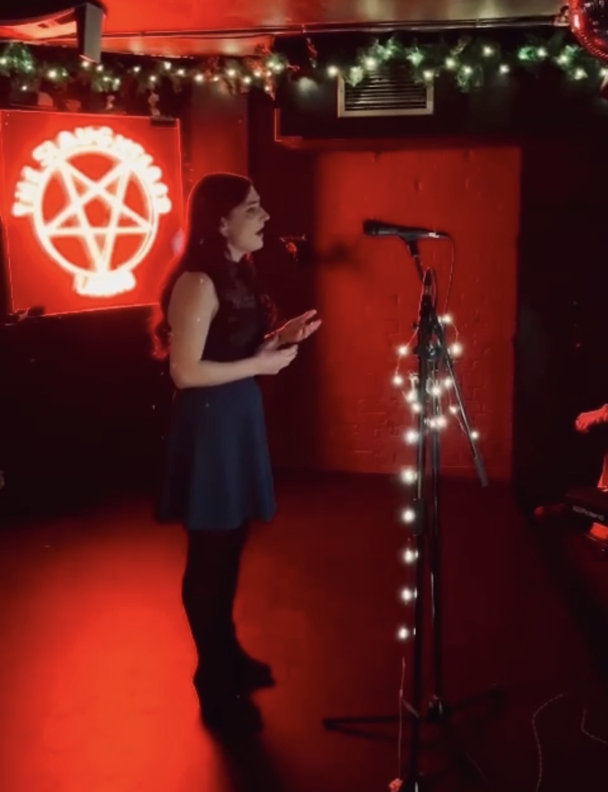 Elegant Musical Theatre & Classical Soprano for Weddings & Events