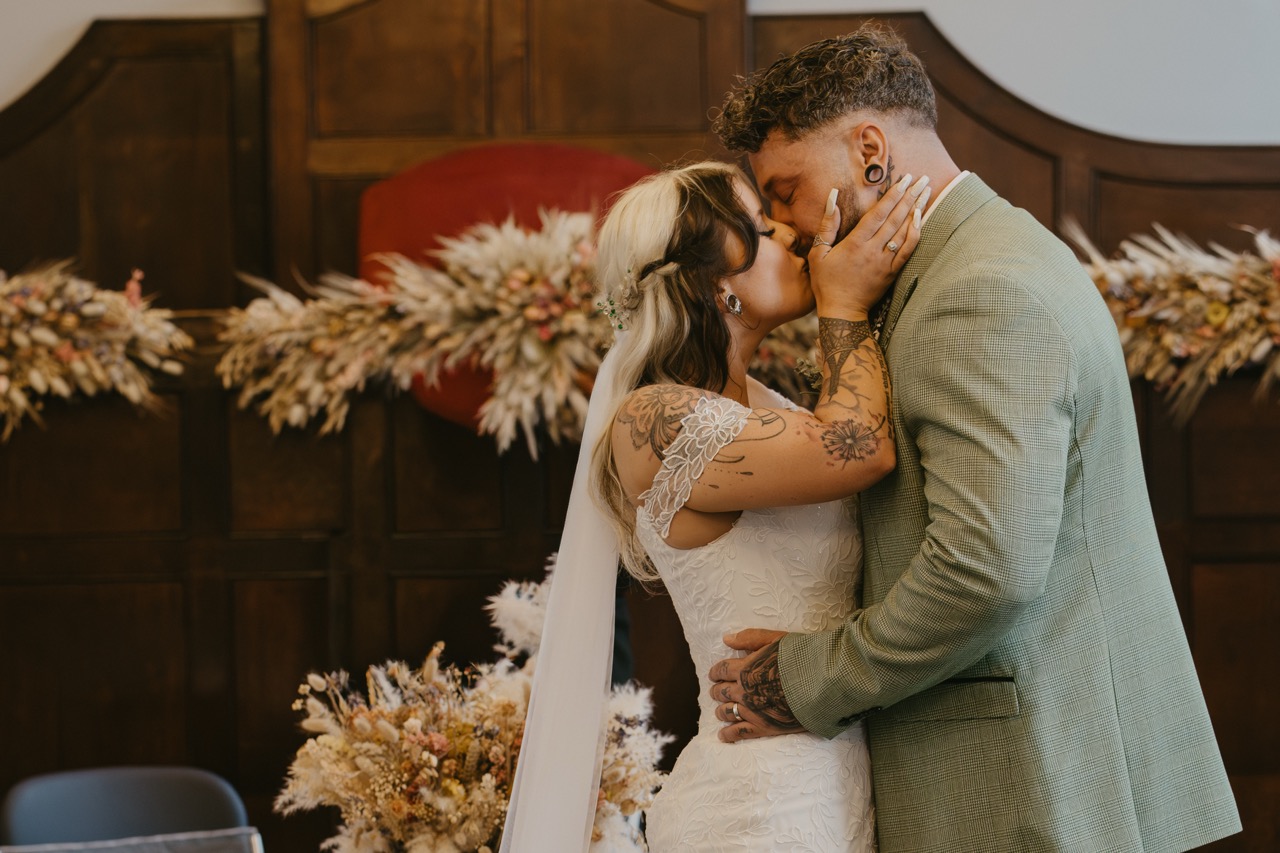 Relaxed & Natural Wedding Photography That Captures Real Moments