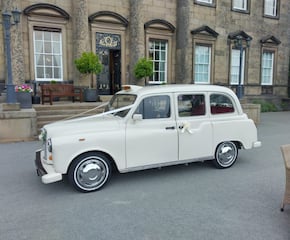 Arrive in Style for Your Big Day with Iconic London Taxi Car