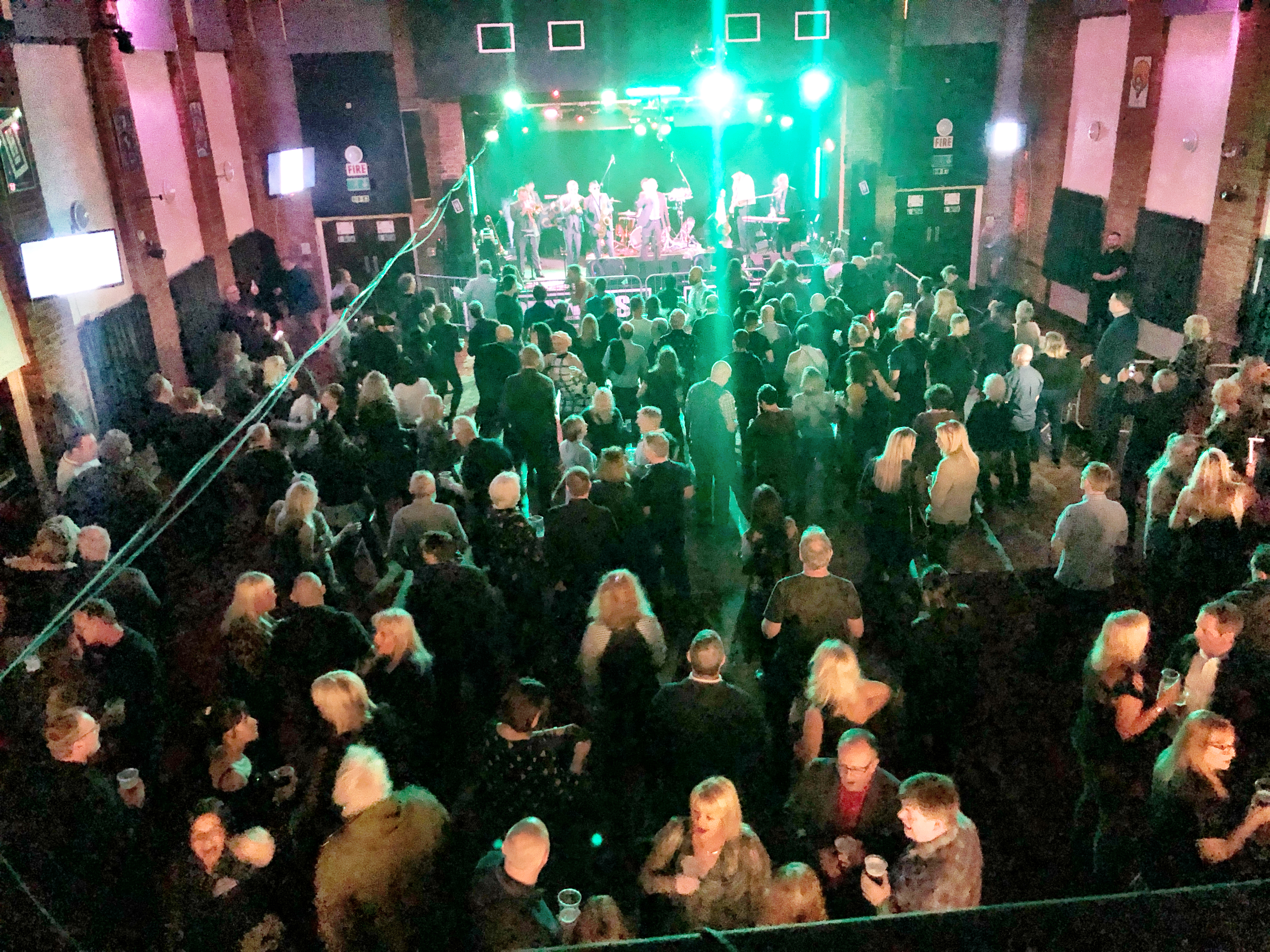 Fun & Upbeat Pop Rock 5-Piece Party Band