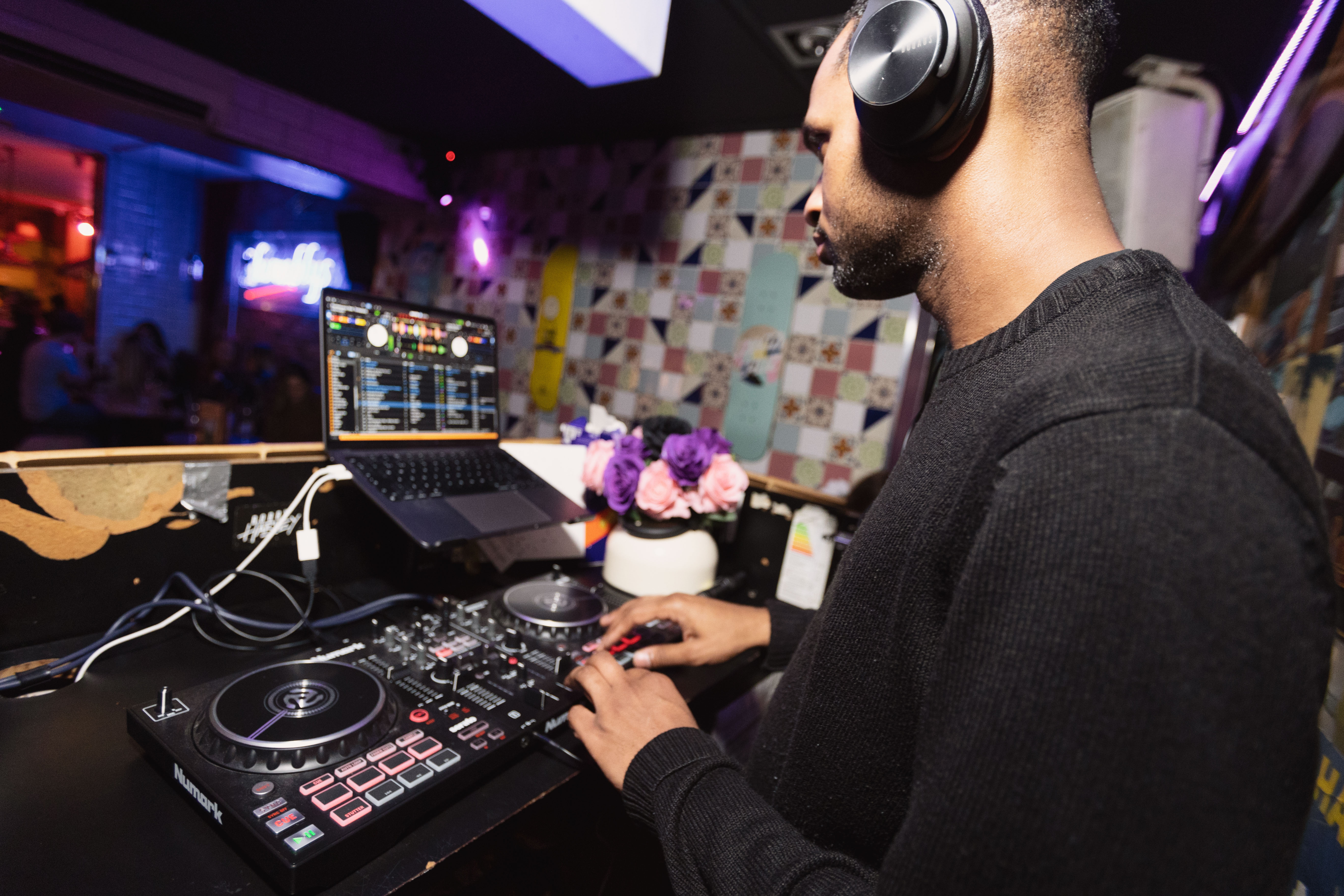 DJ Dan Smitty Available For Your Events