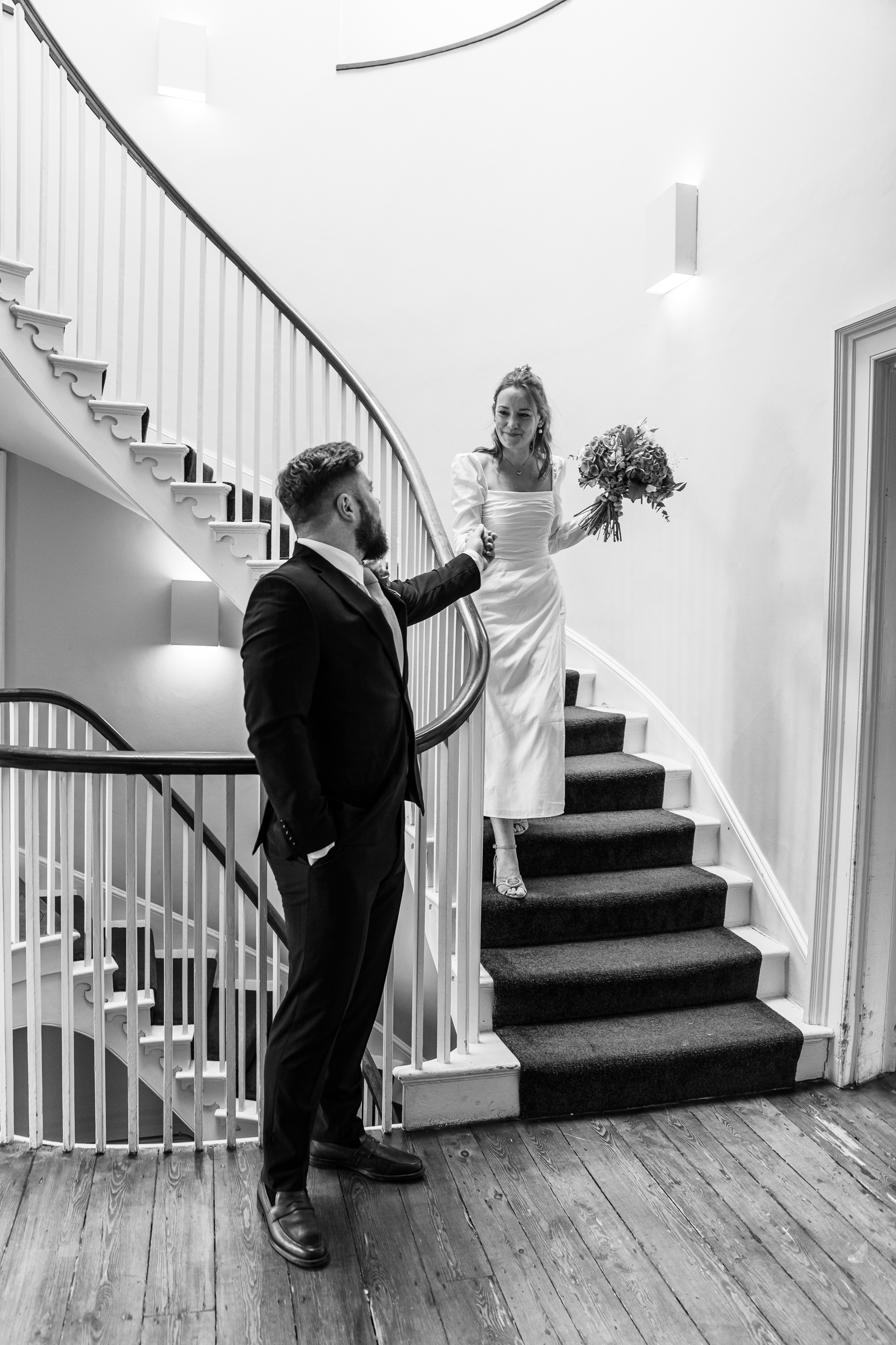 Capture Most Meaningful Wedding Moments to Tell Your Story