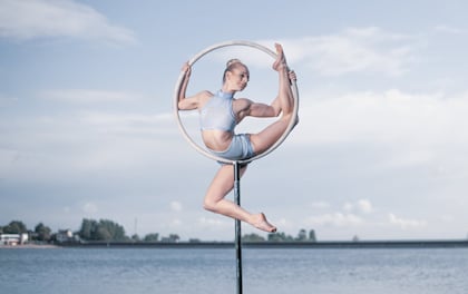 Elevate Your Event with Awe-Inspiring Lollipop Hoop Performance