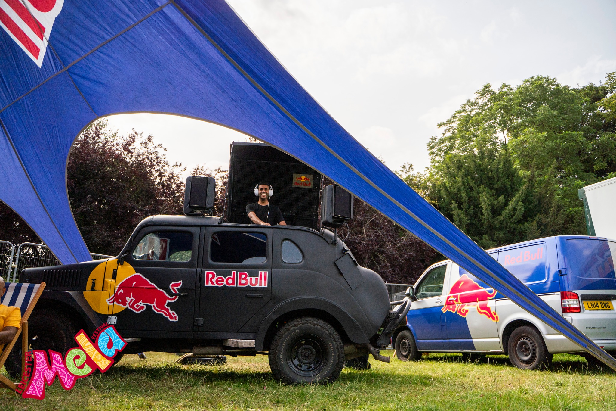 "Beats & Smiles" DJ For All Occasions