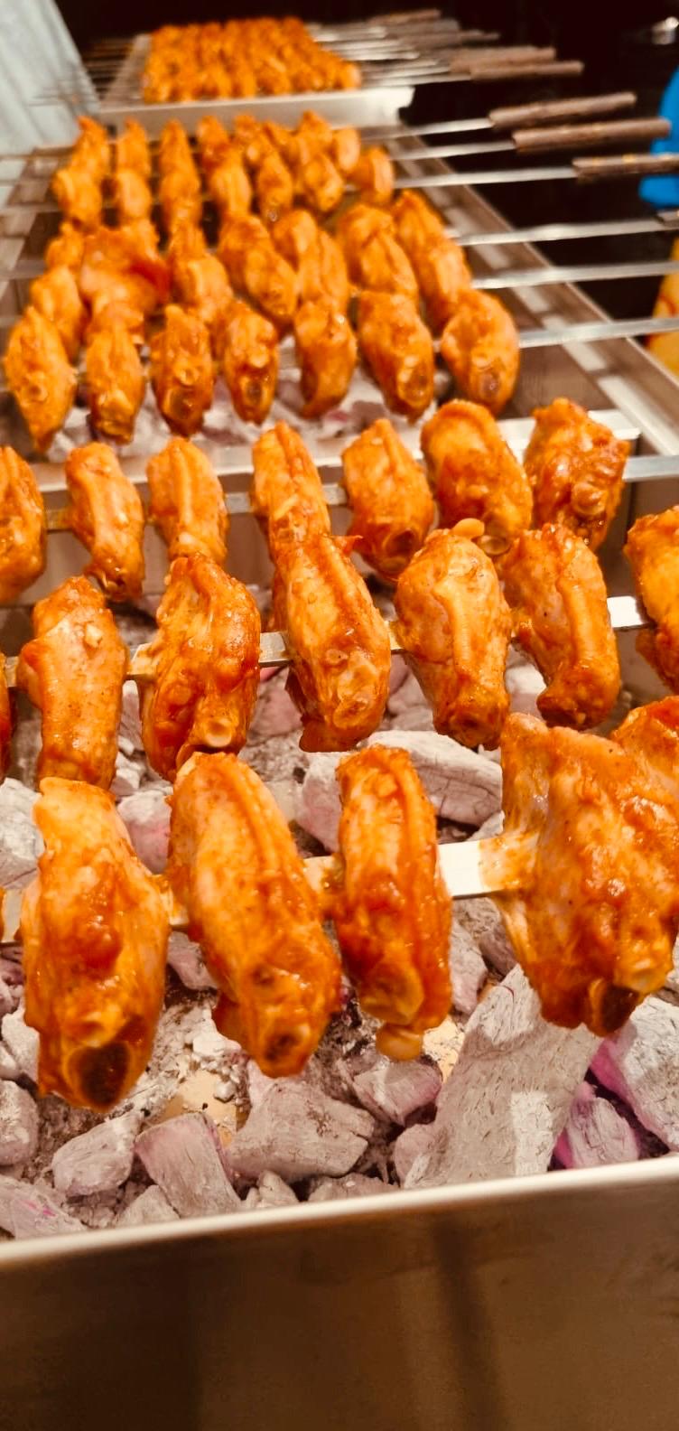 The BBQ Feast - Your Choice of 3 Meats/Veg & 3 Signature Sides