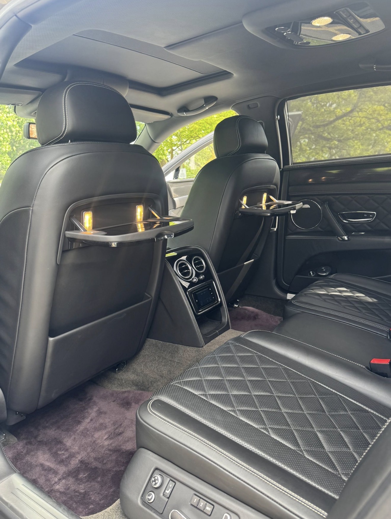 Bentley Flying Spur V8S RARE Model