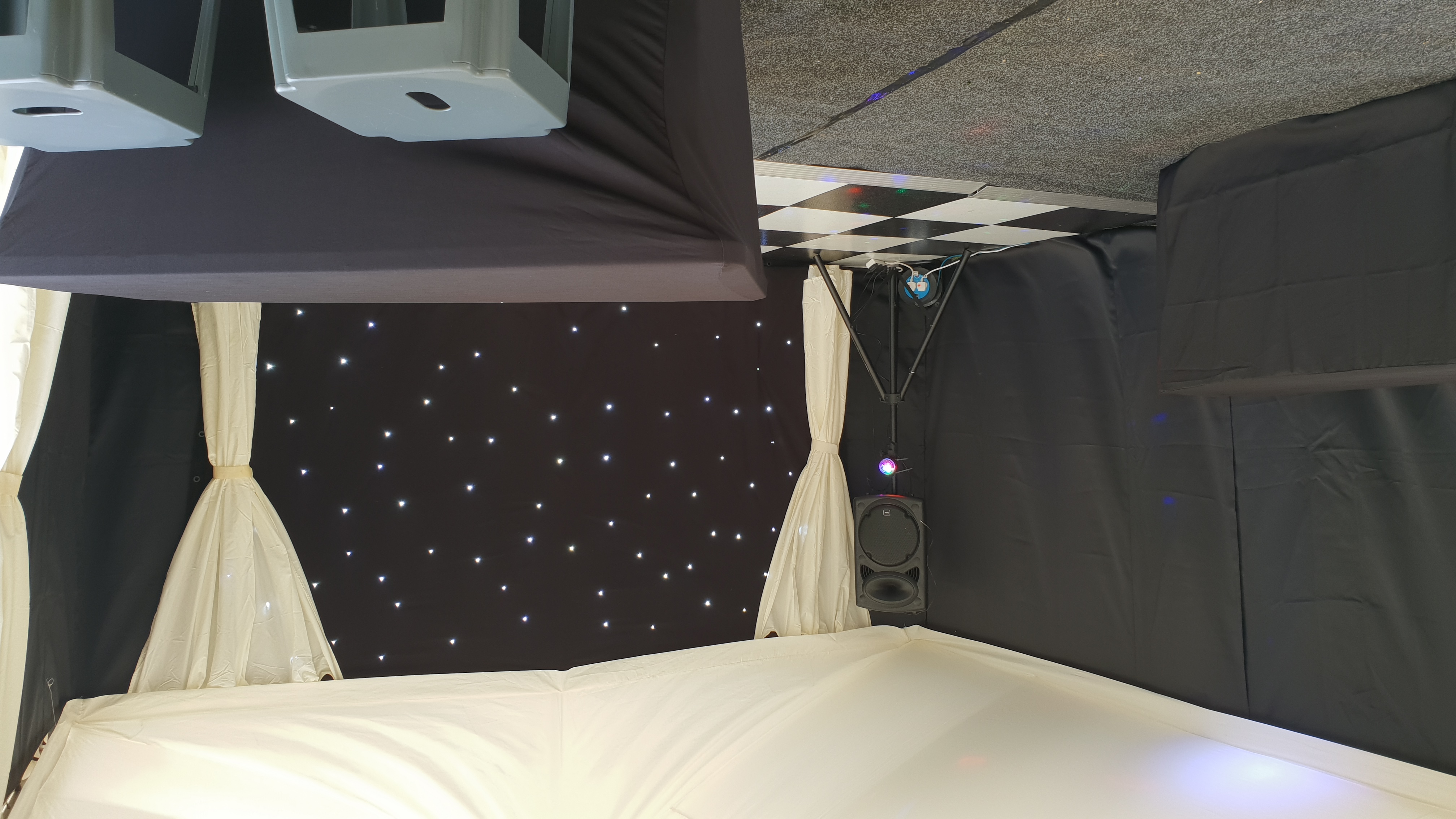 3m x 8m Nightclub On The Lawn Party Tent