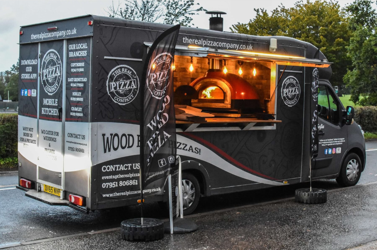 Wood-Fired Pizza Mobile Van – Freshly Made at Your Event