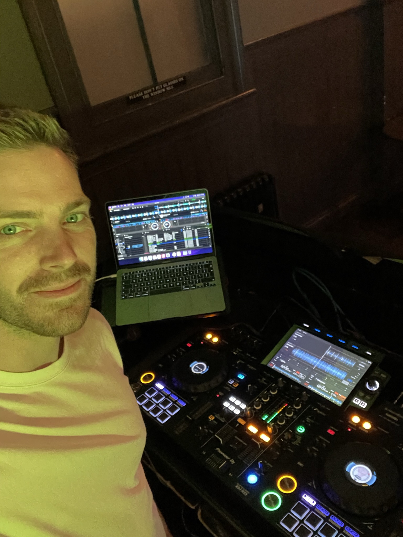 DJ Matt Davies, Creating Unforgetable Dancefloor Memories