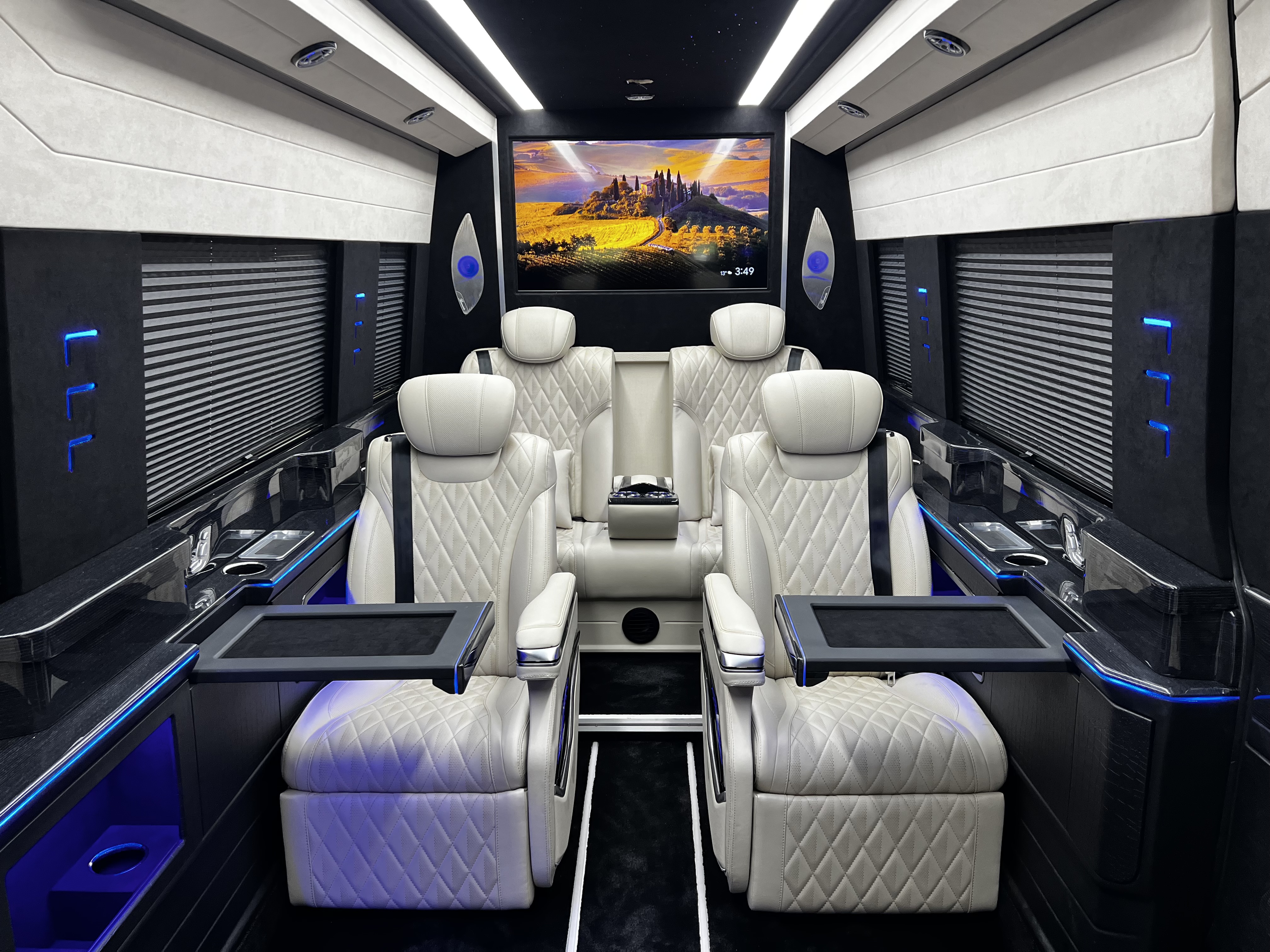 Private Jet on Wheels – 7-Seater Mercedes Jet Class Sprinter