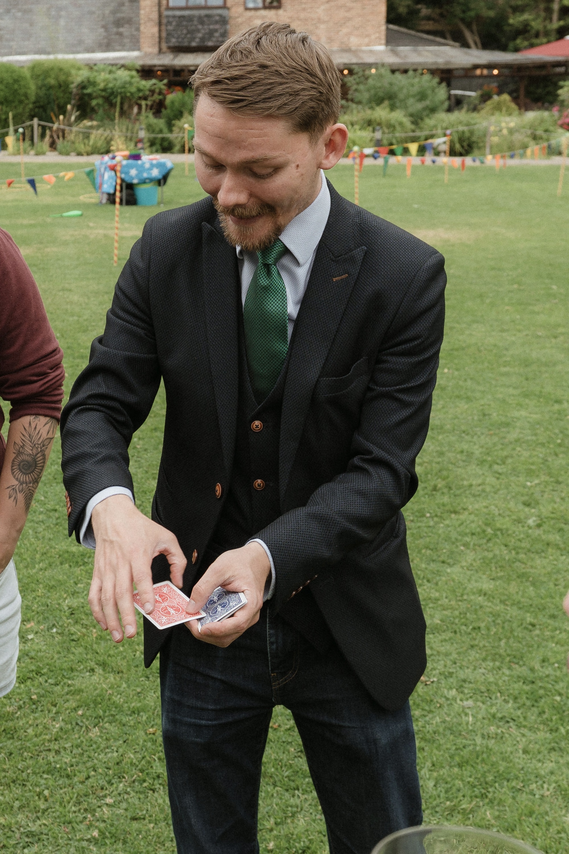 Ryan Beck Wedding Magician | Magic That Leaves Guests Speechless