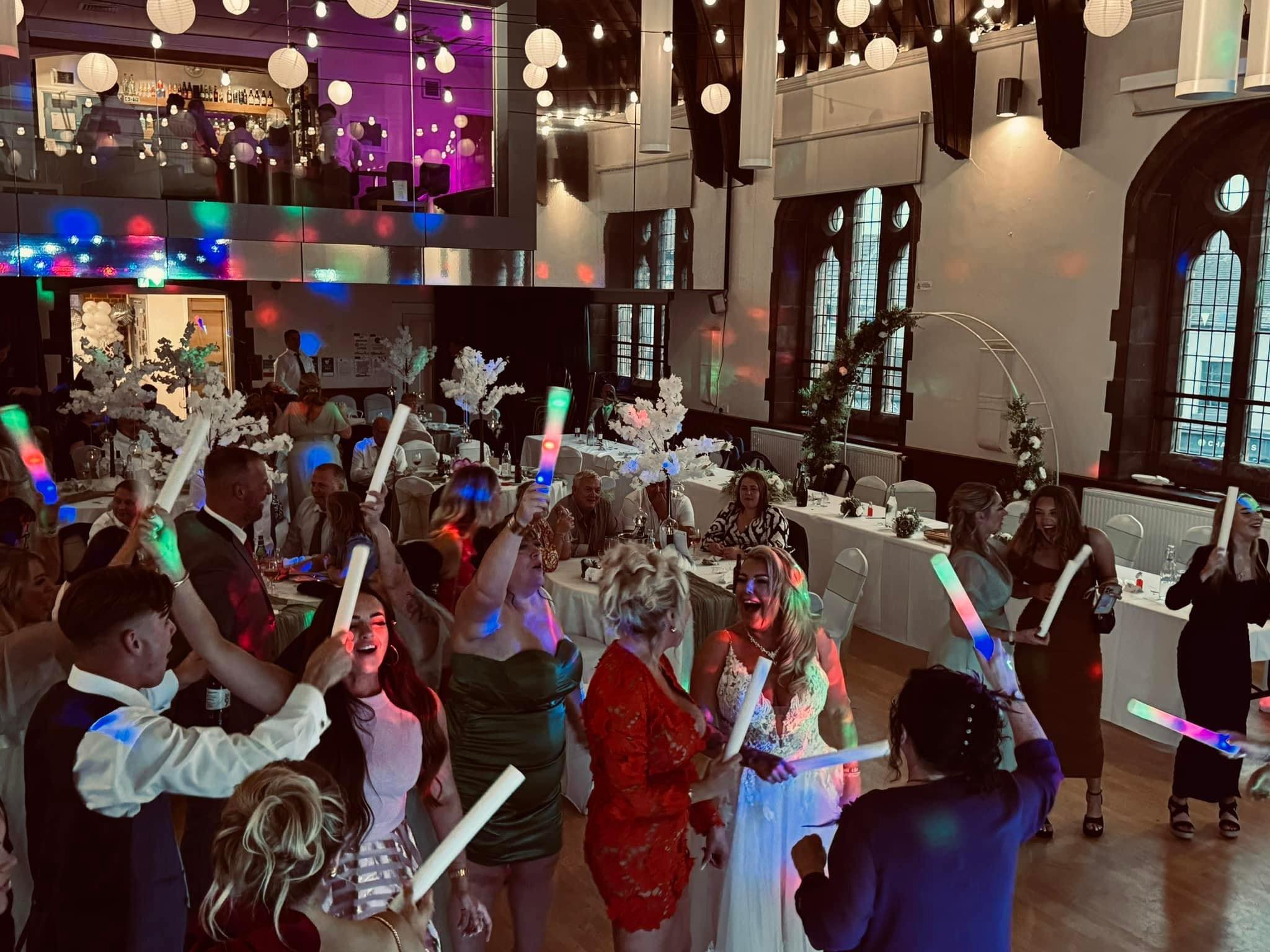 Old vs New Party Mashup DJ With Amazing Setup