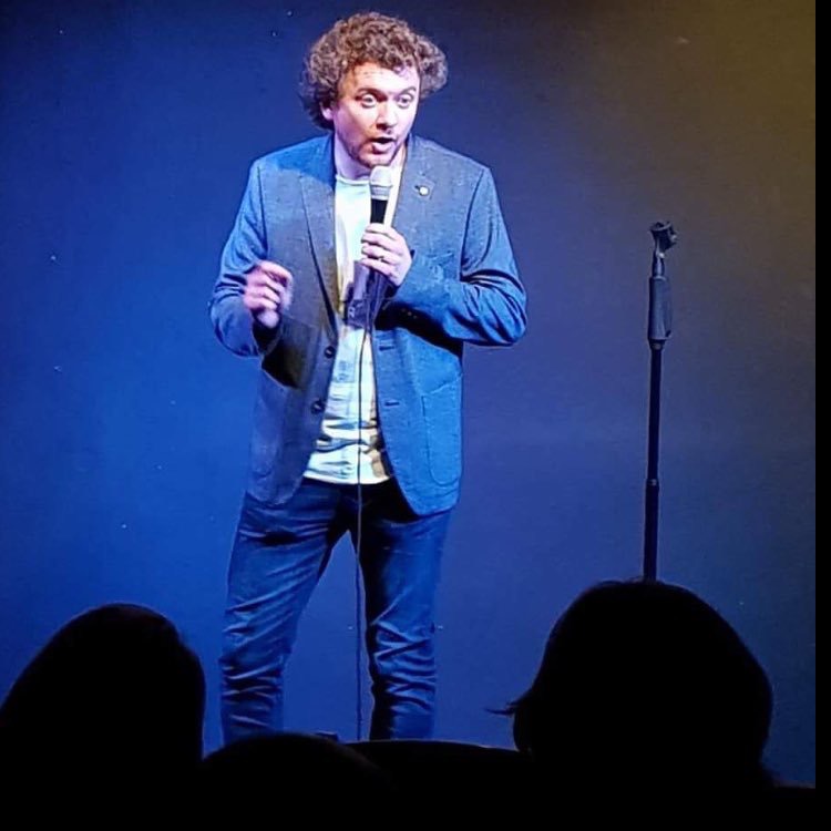 Experienced & Quick Witted Comedian, A Warm & Welcoming Event Host