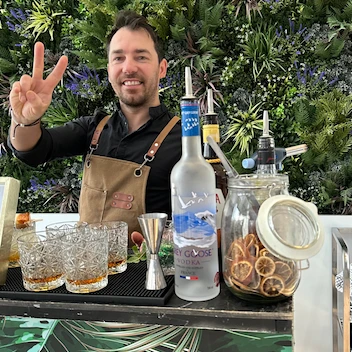 Hire a Private Bartender