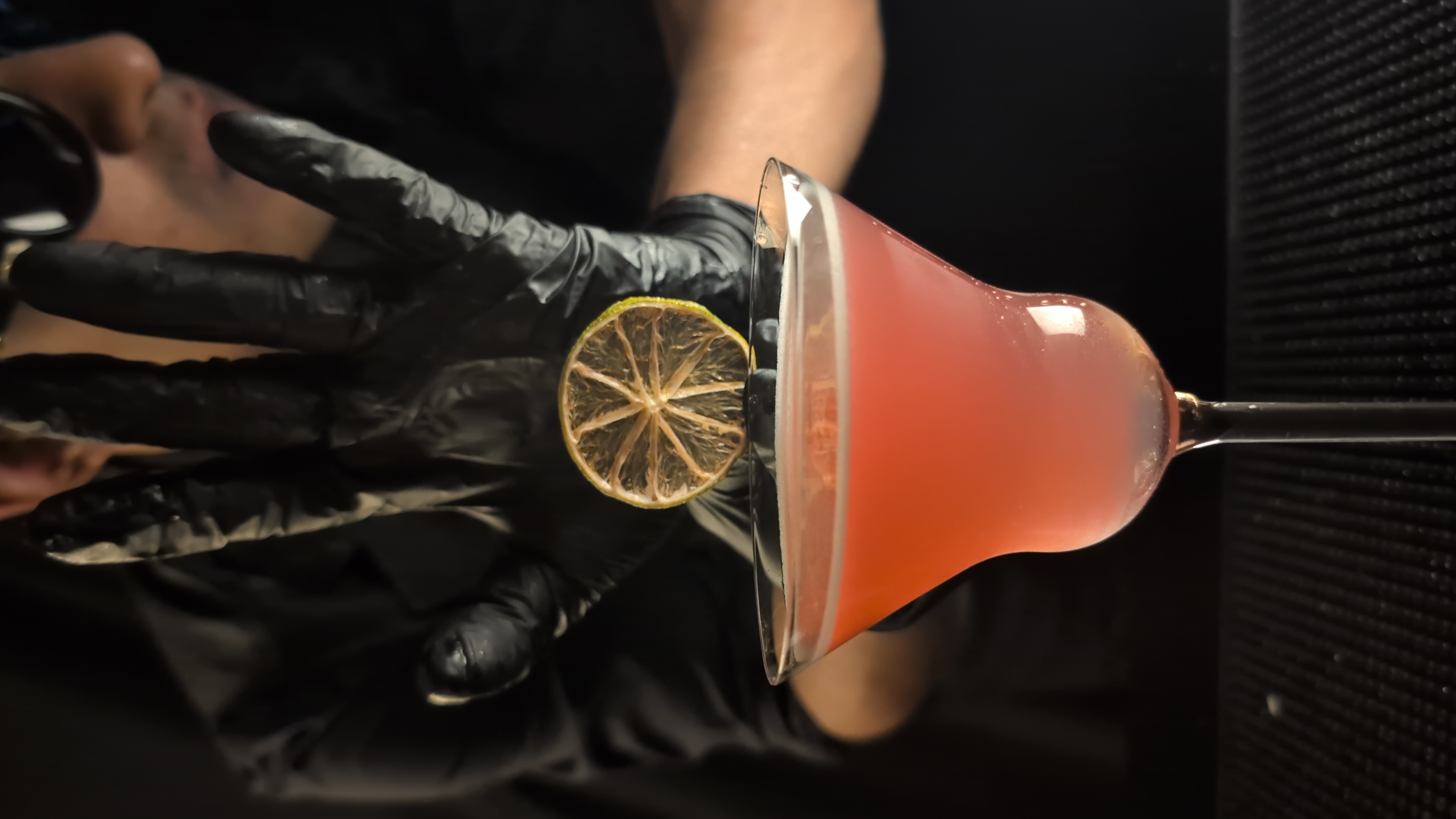 Professional Mixologist & Cocktail Bartender for Events