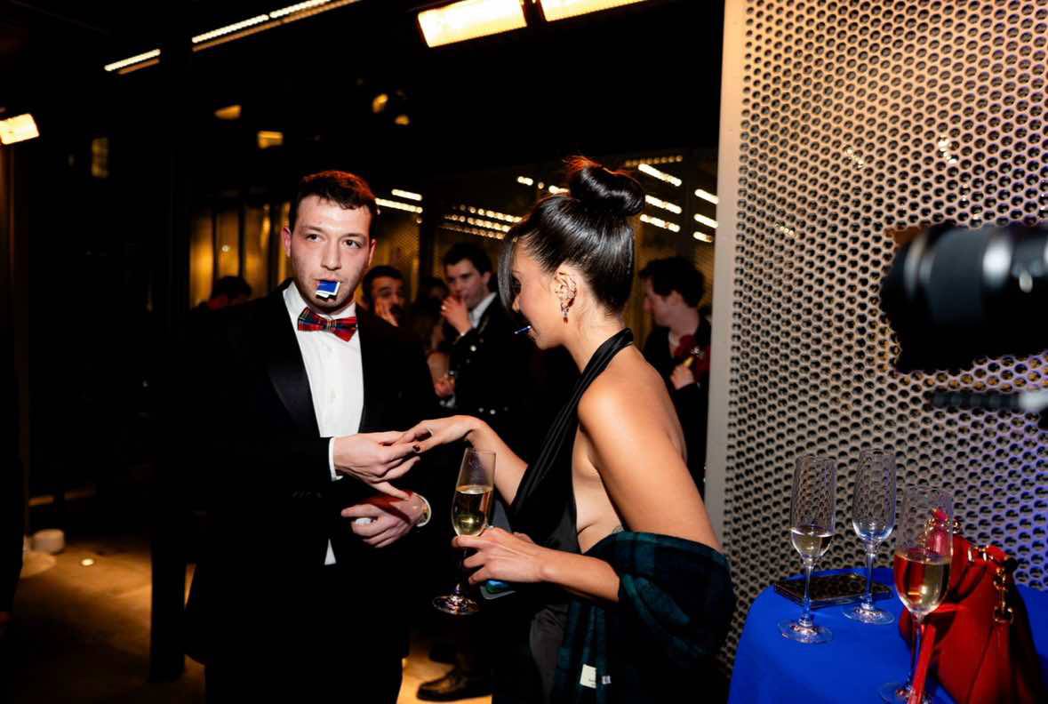 Mind Blowing Magic & Mind Reading For Events, Parties & Weddings