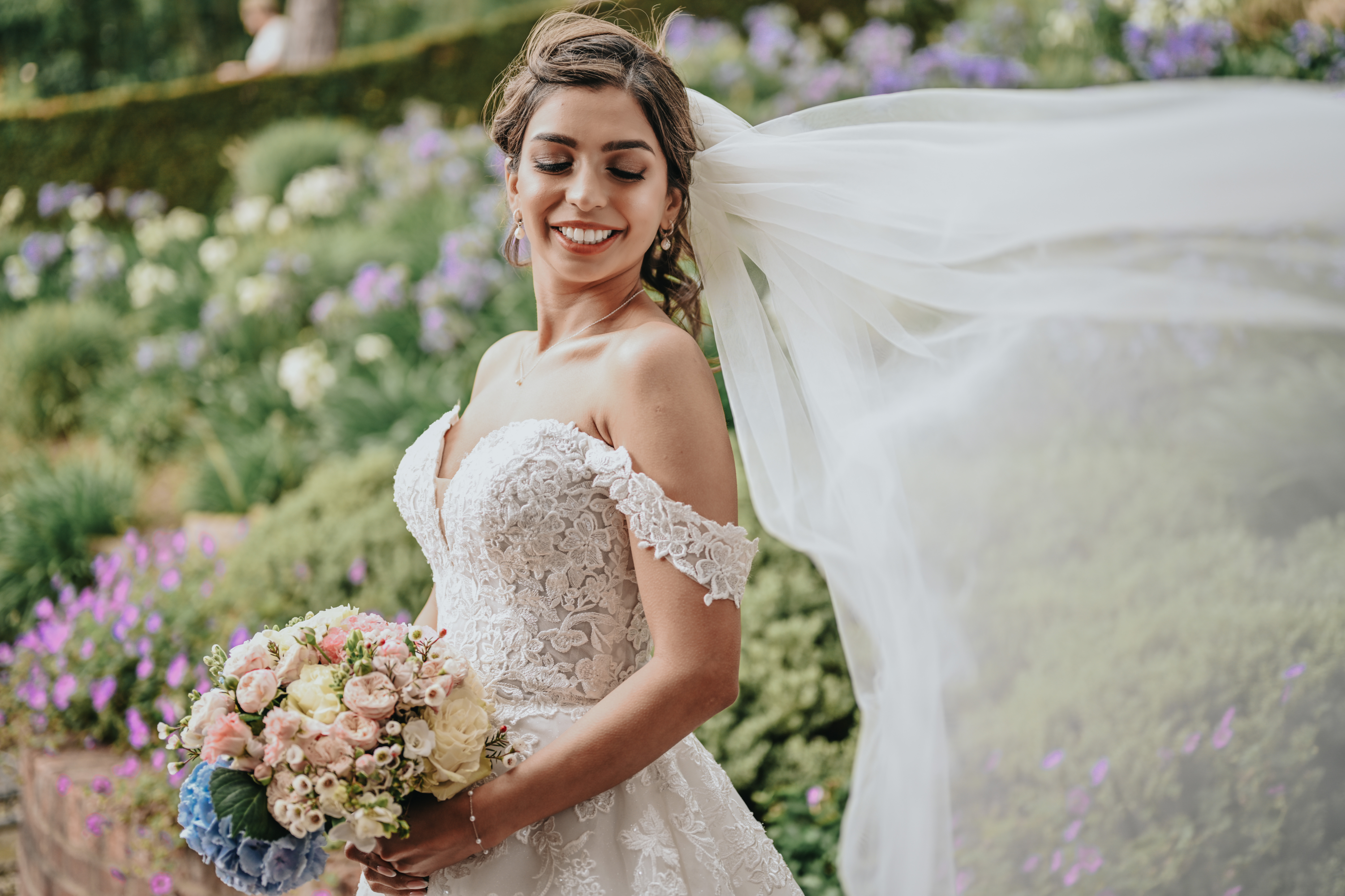 Creative & Natural Wedding Film