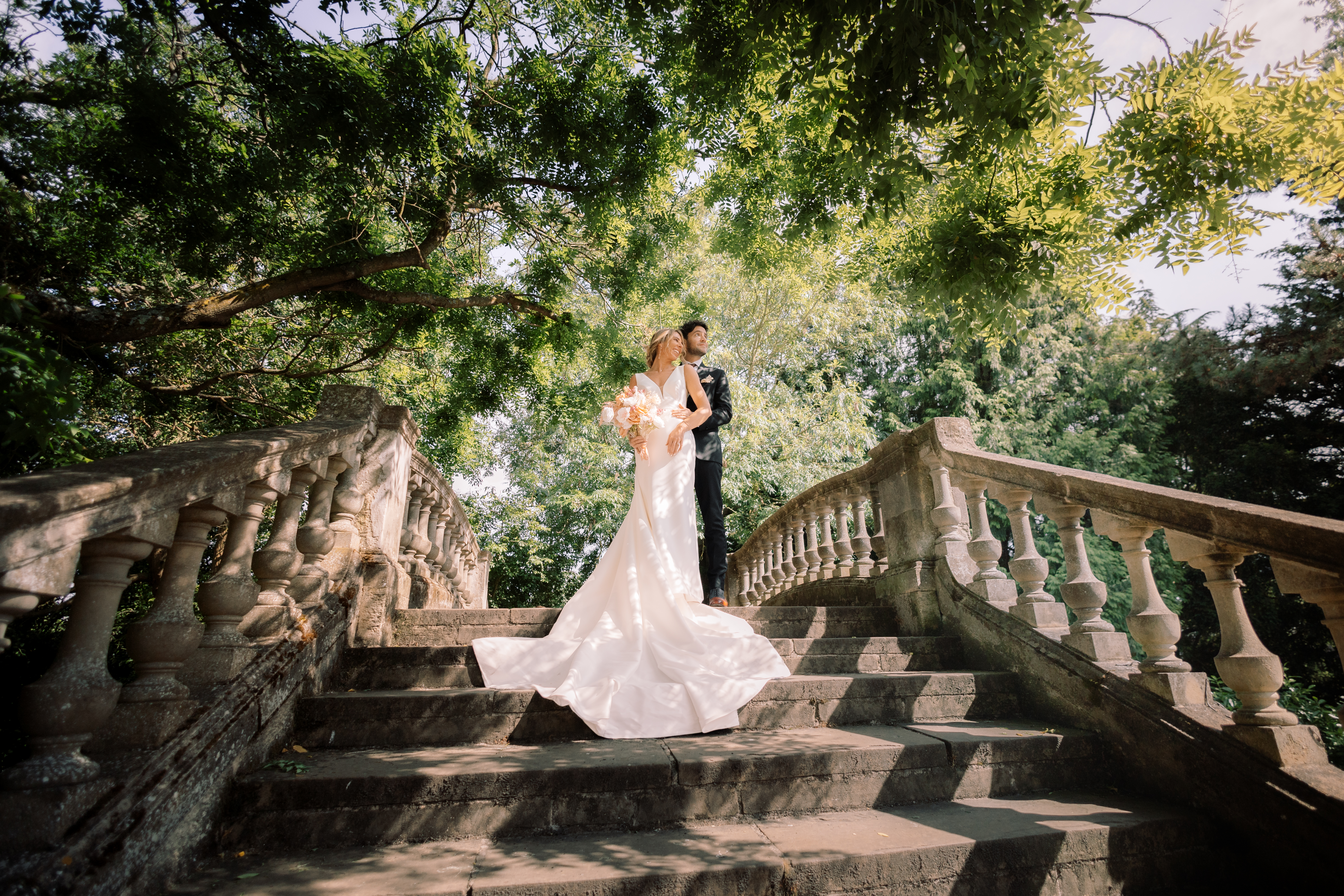 Documenting Natural & Elegant Moments Of Your Wedding Day
