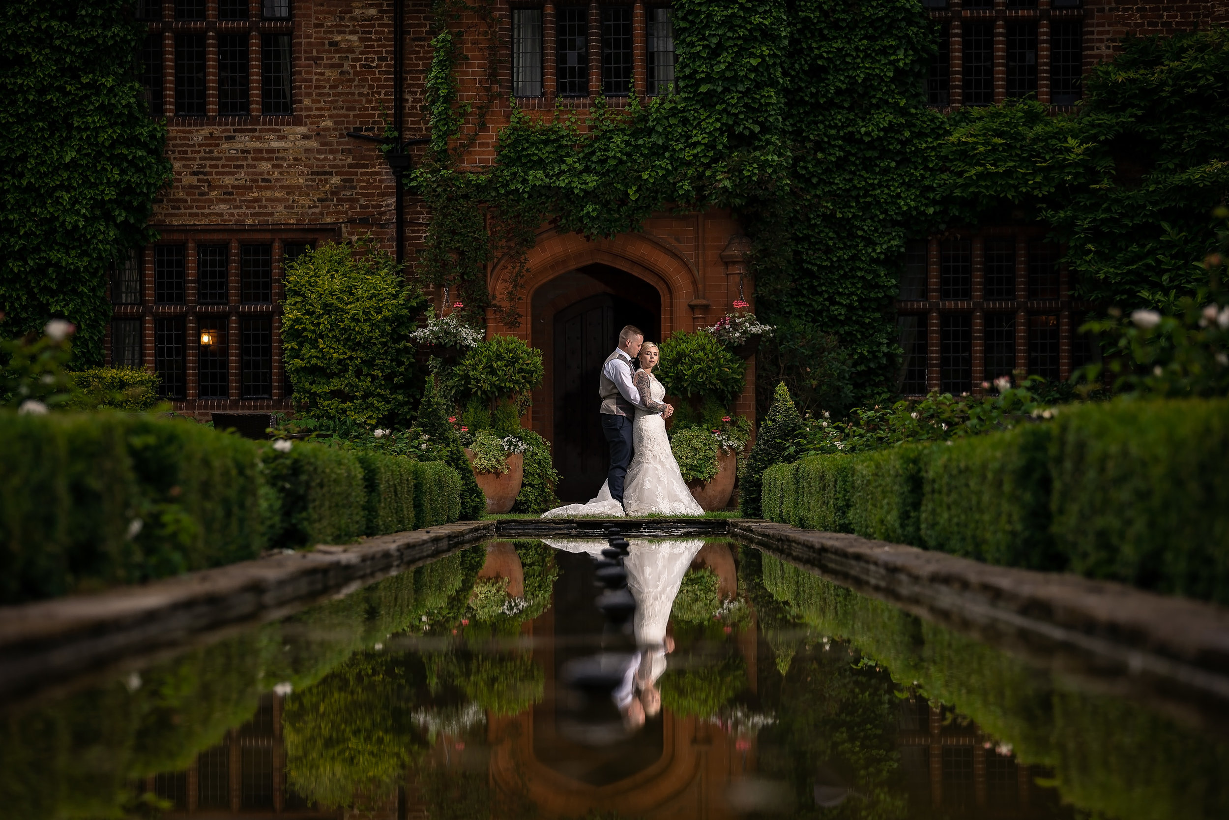 Relaxed, documantary Wedding Photography