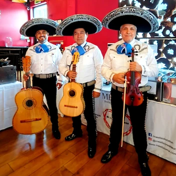 MARIACHI MÉXICO CANTA UK