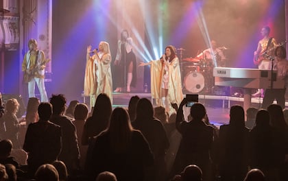 Large-Scale Abba Show 'Masters of the Scene'