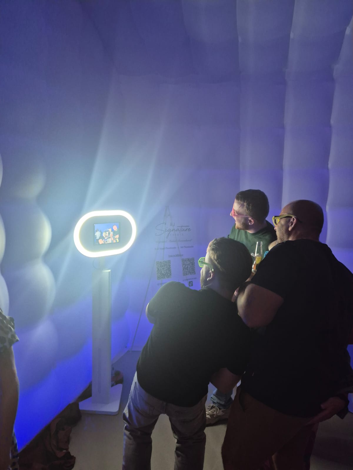 Luxury Photo Booth Hire For Weddings & Events