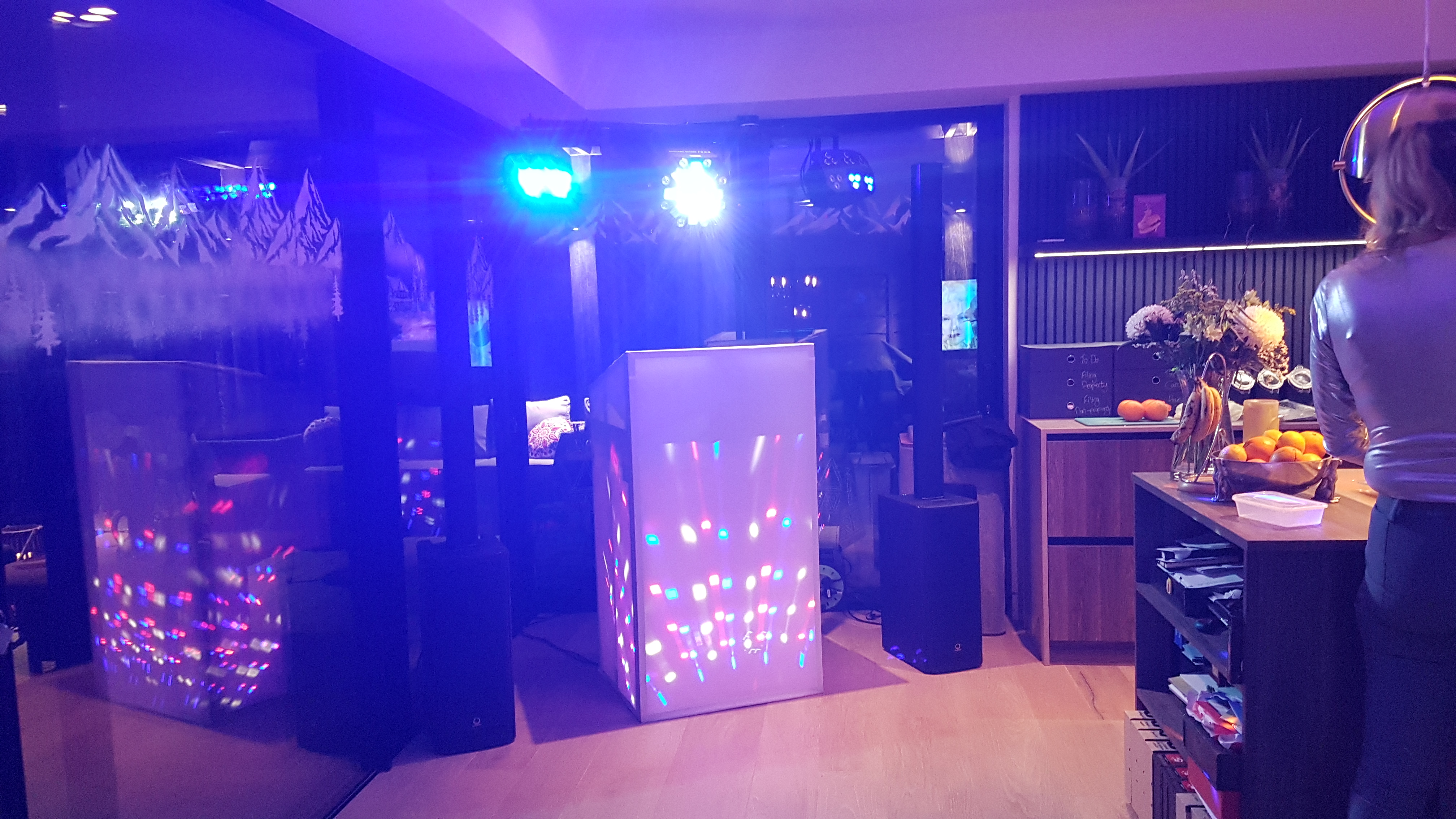 GaryR Party DJ Blending Beats Into Unforgettable Memories