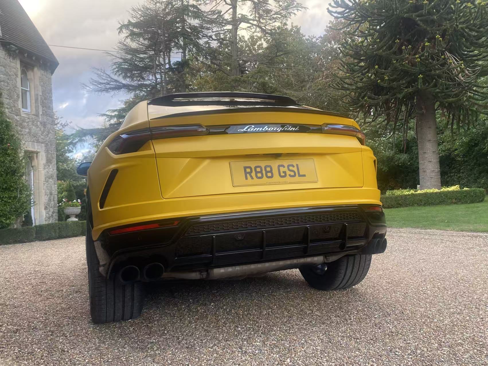 Luxury Supercar Lamborghini Urus - Perfect For Your Event