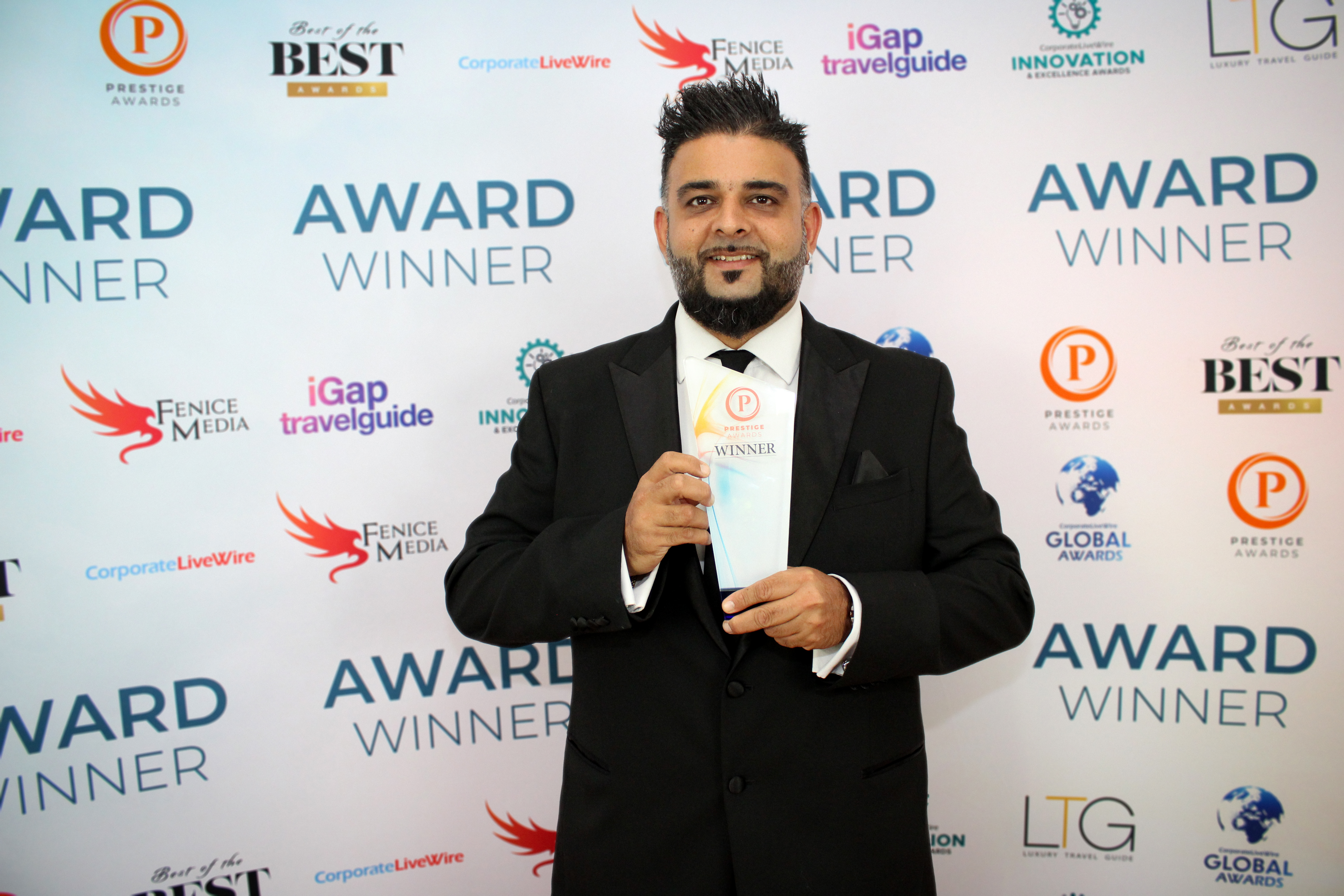 Fresh Naan Wraps from the UK’s Award-Winning Chicken & Food Truck